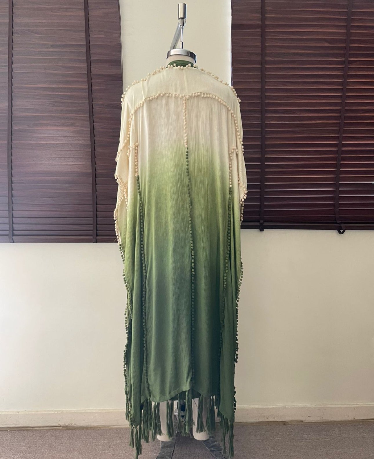 The Dunequeen Set : White & Olive