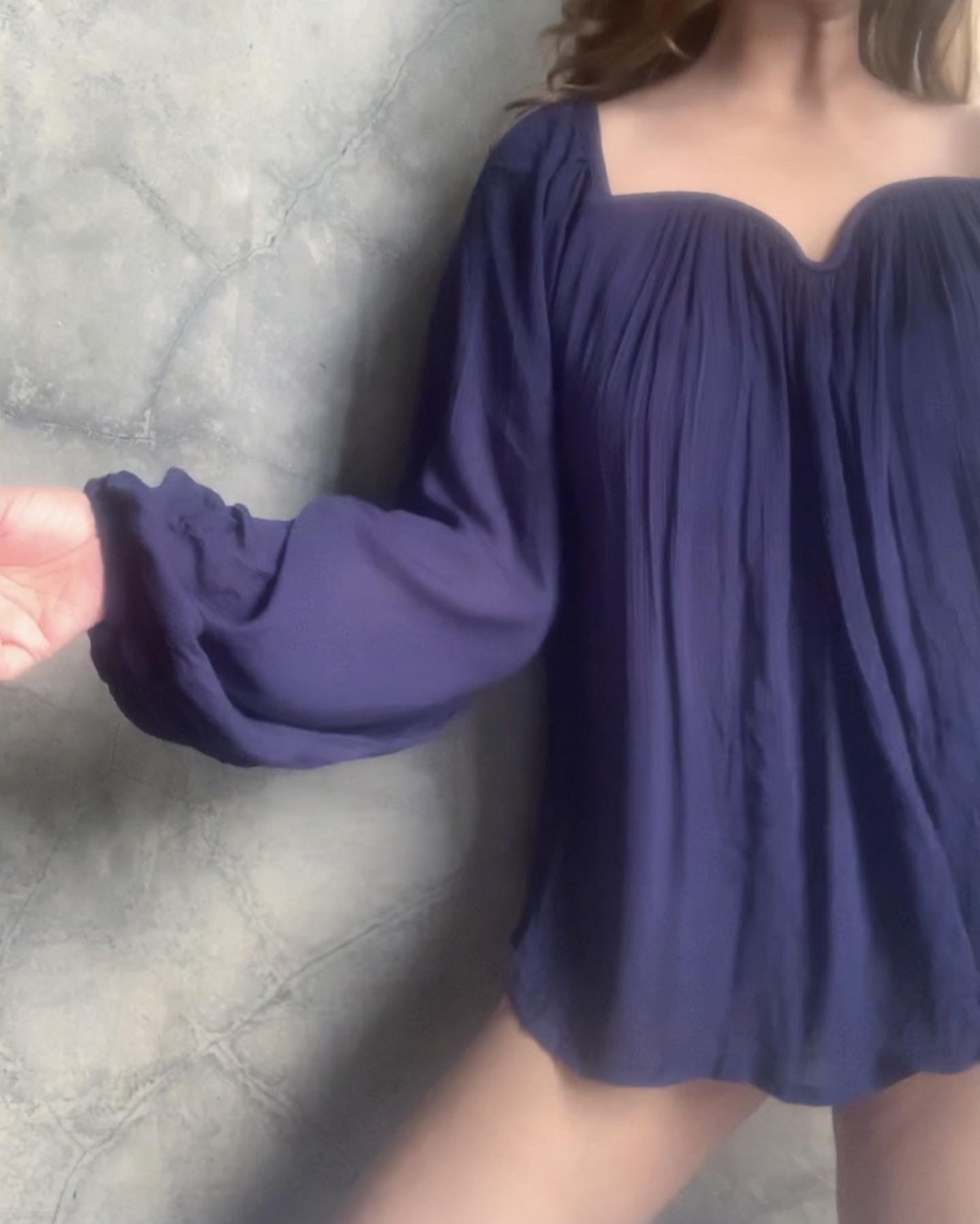 The Valentina Top : Navy