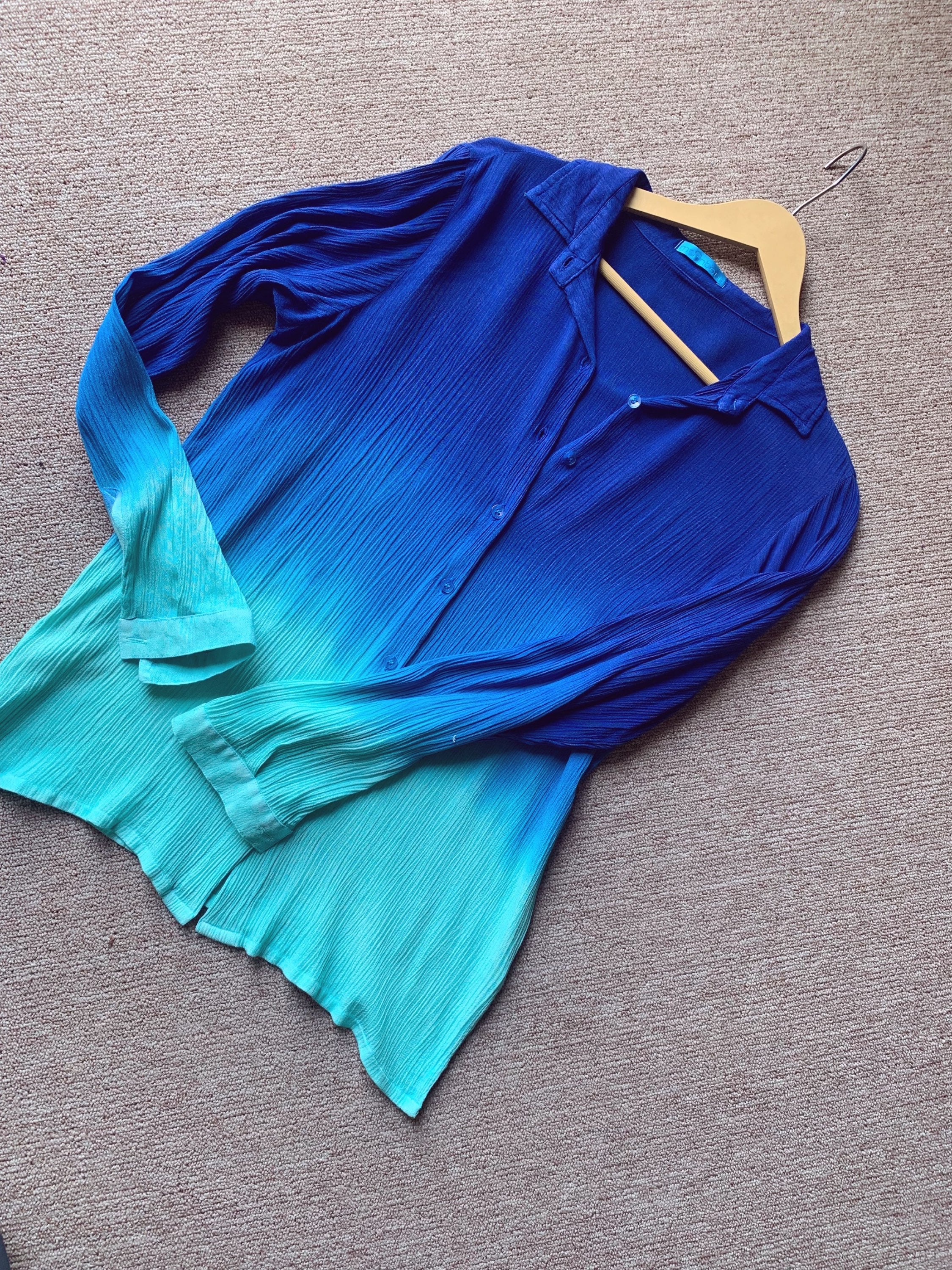 The Sand Shirt : Azura