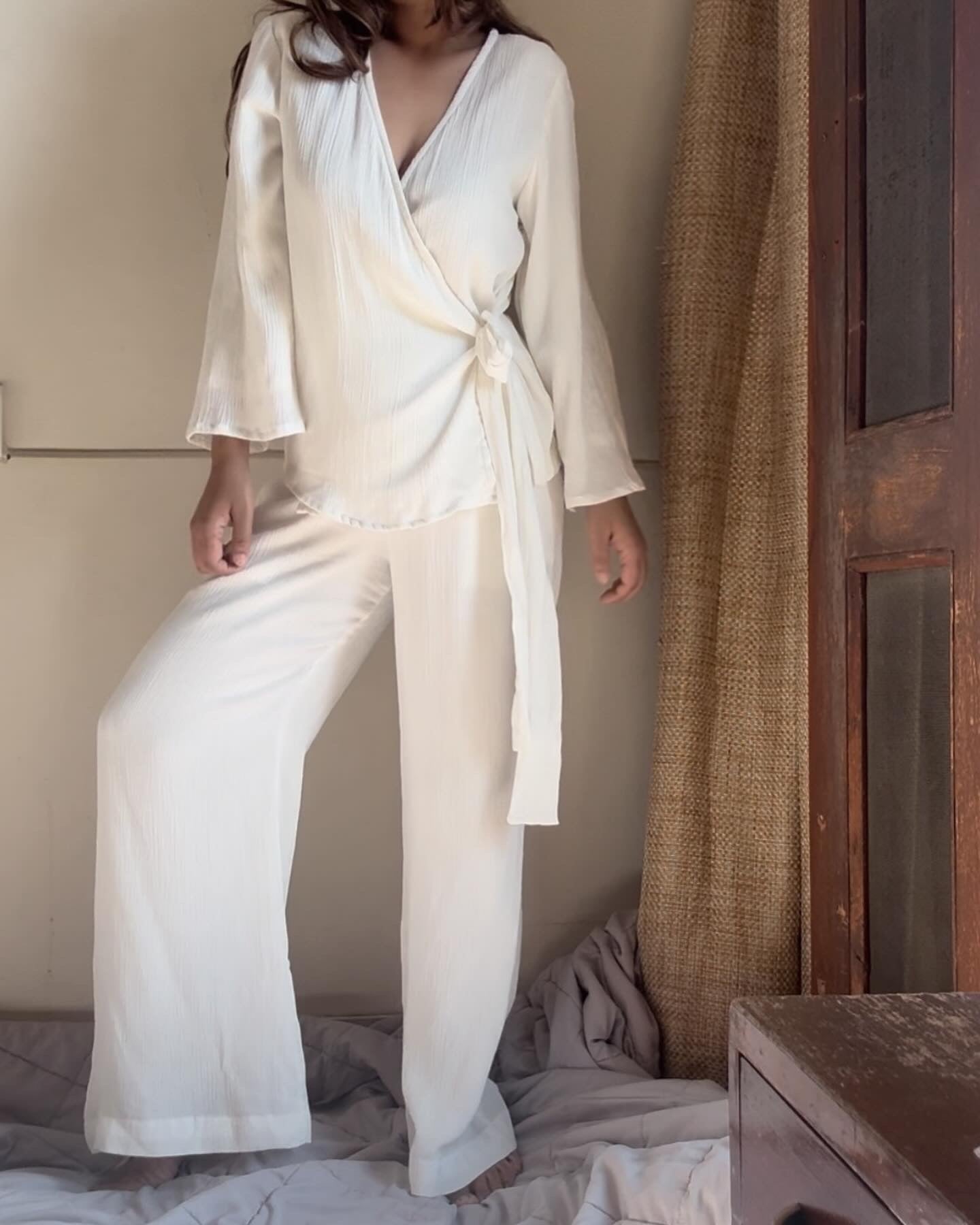 The Last Light Set : White