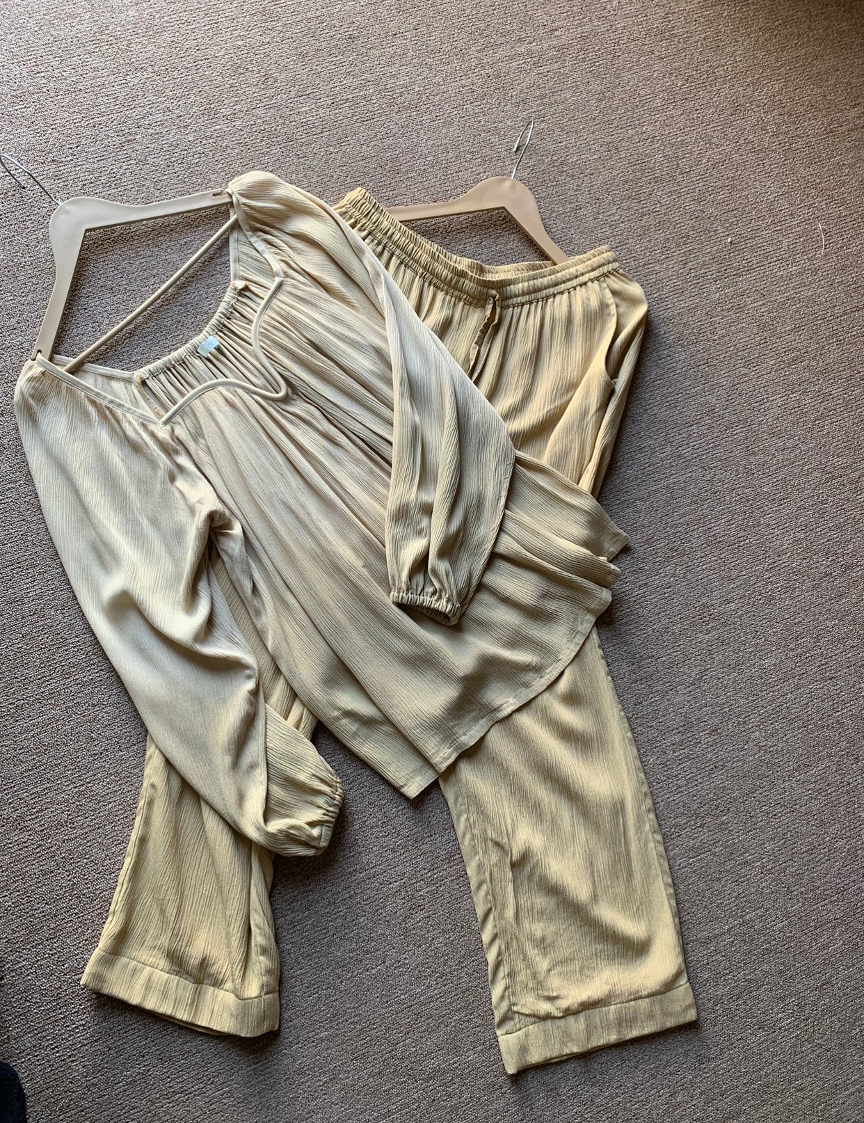 The Valentina Set : Beige Ombré