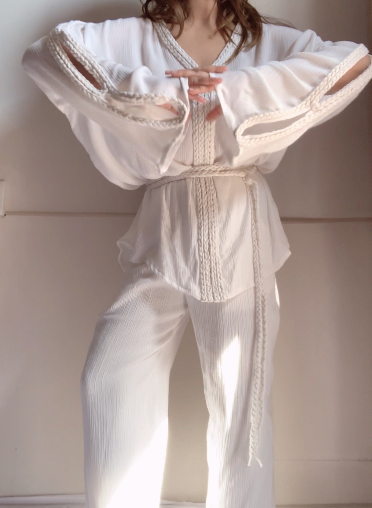 The Hestia : White