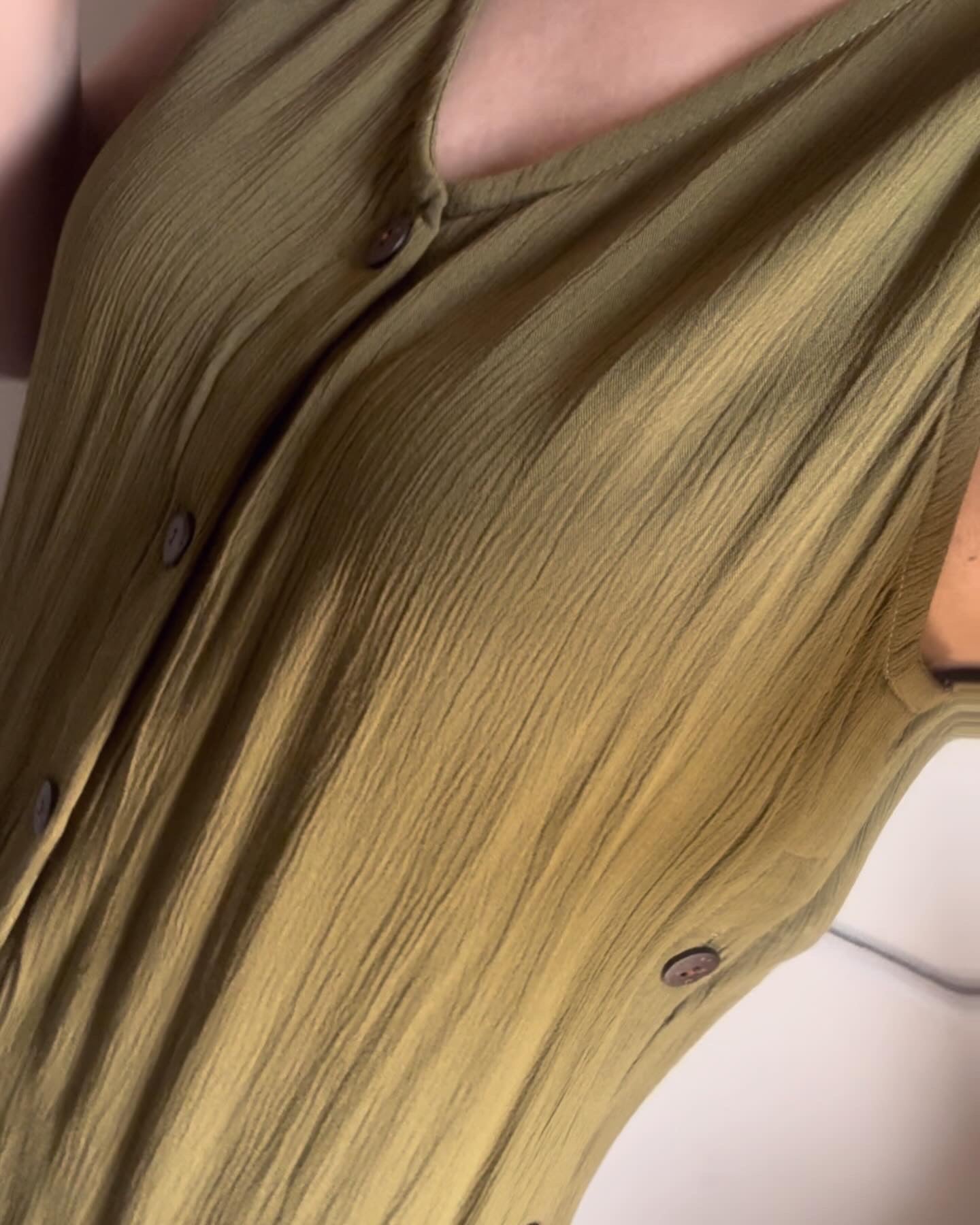 The Juliet Set : Light Olive