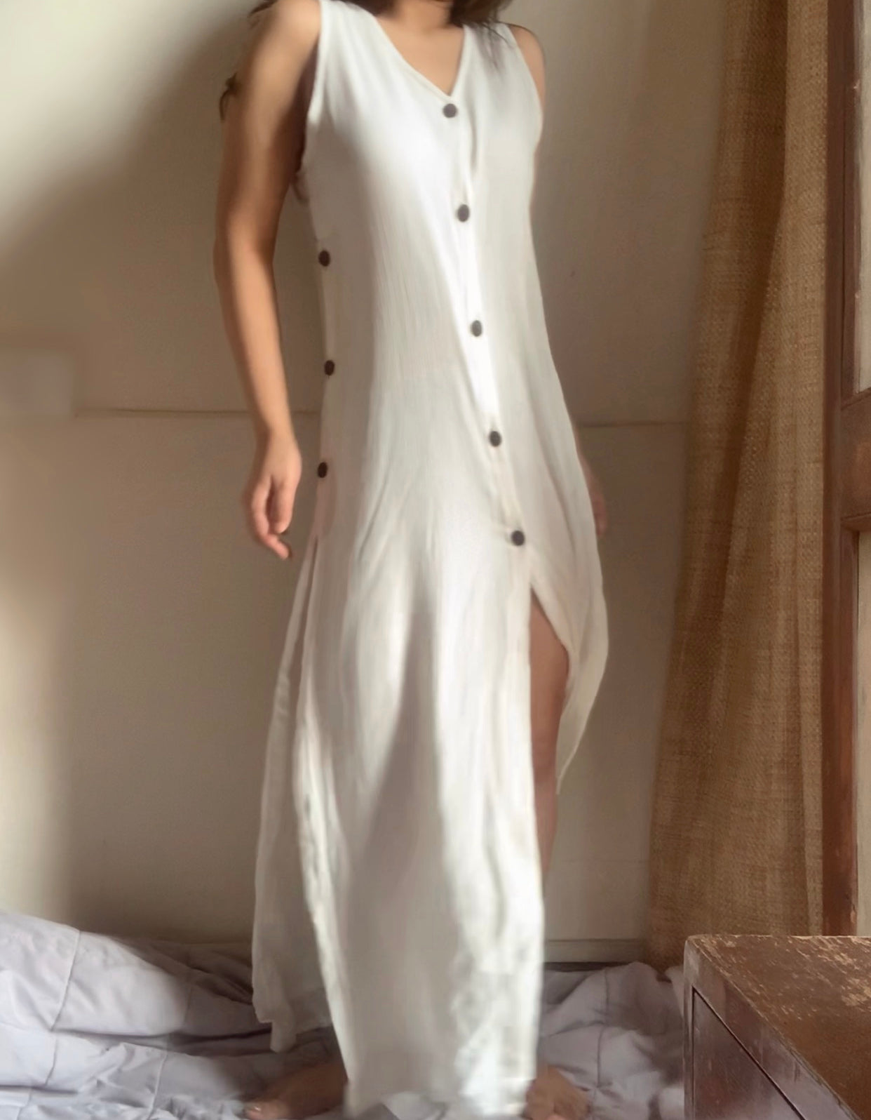 The Juliet : White