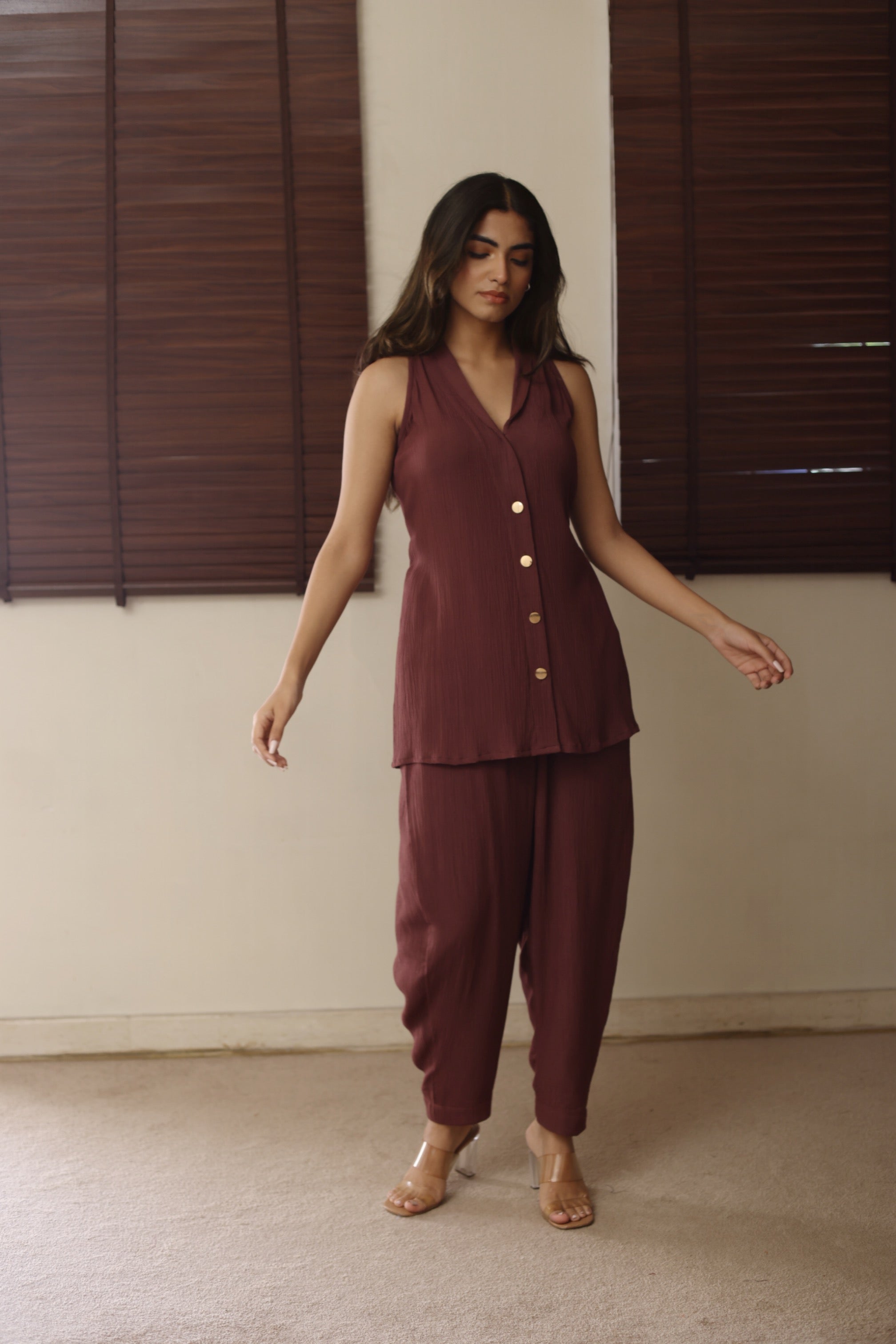 The Canyon Set : Brown