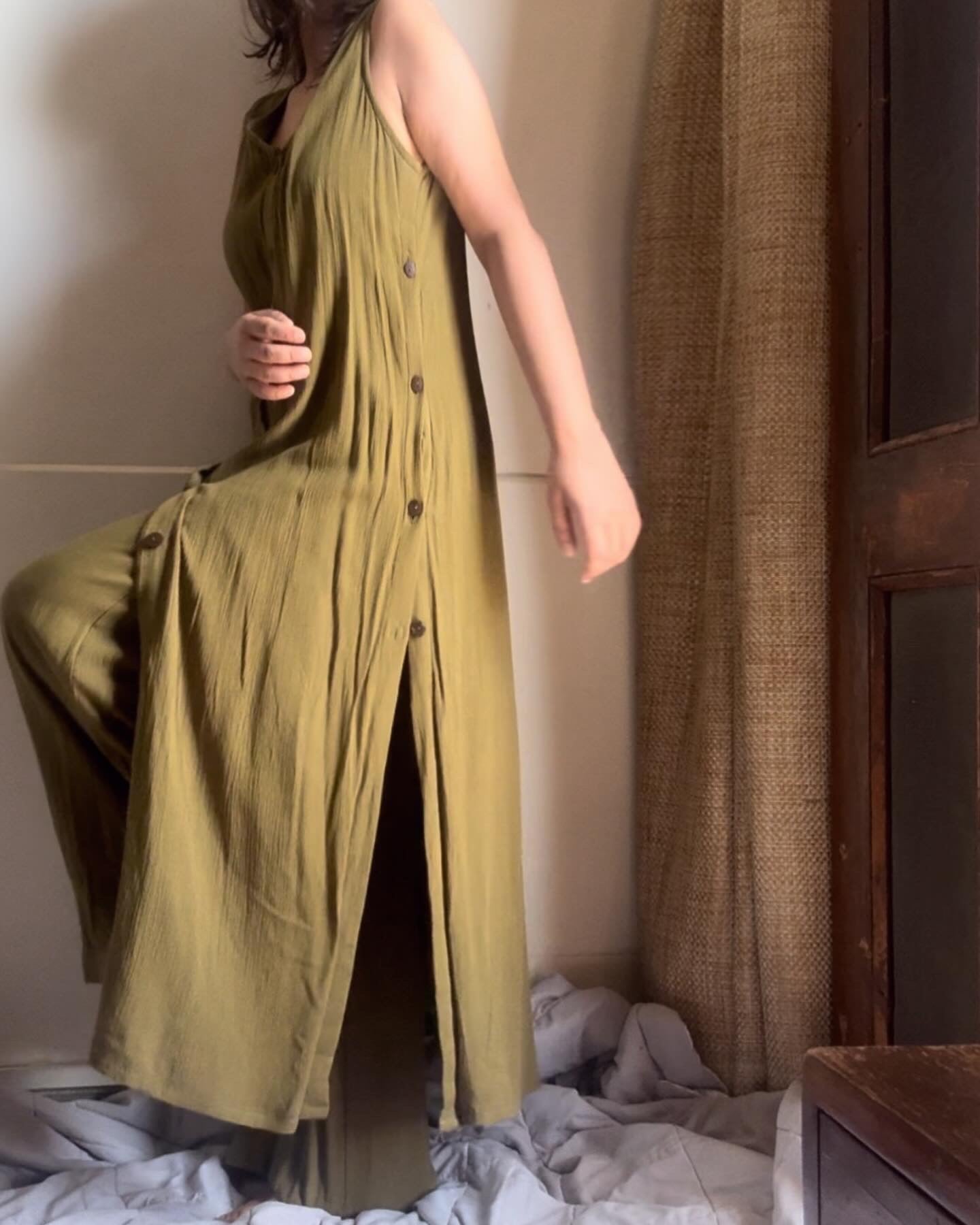 The Juliet Set : Light Olive