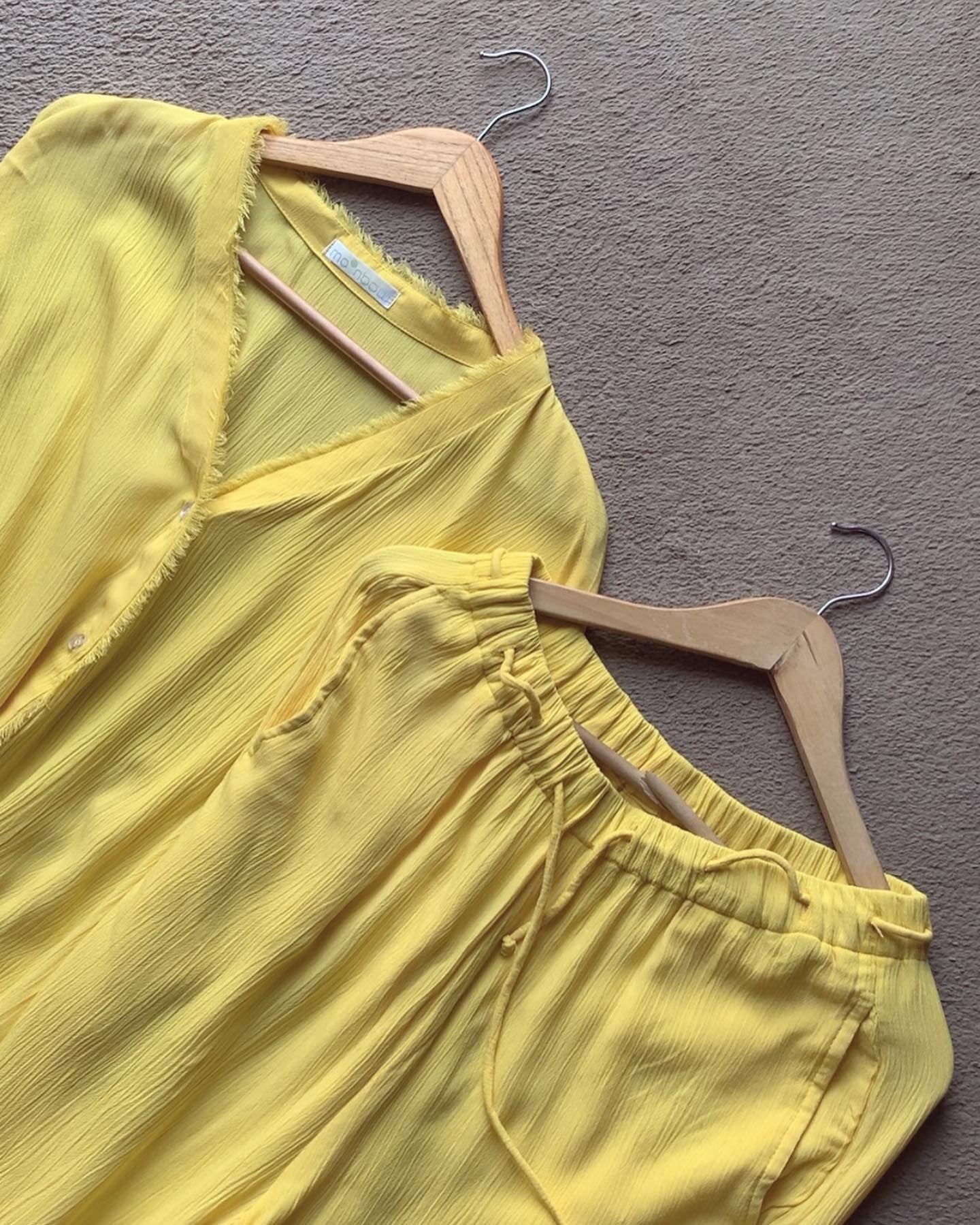 THE WAVELET SET : Yellow