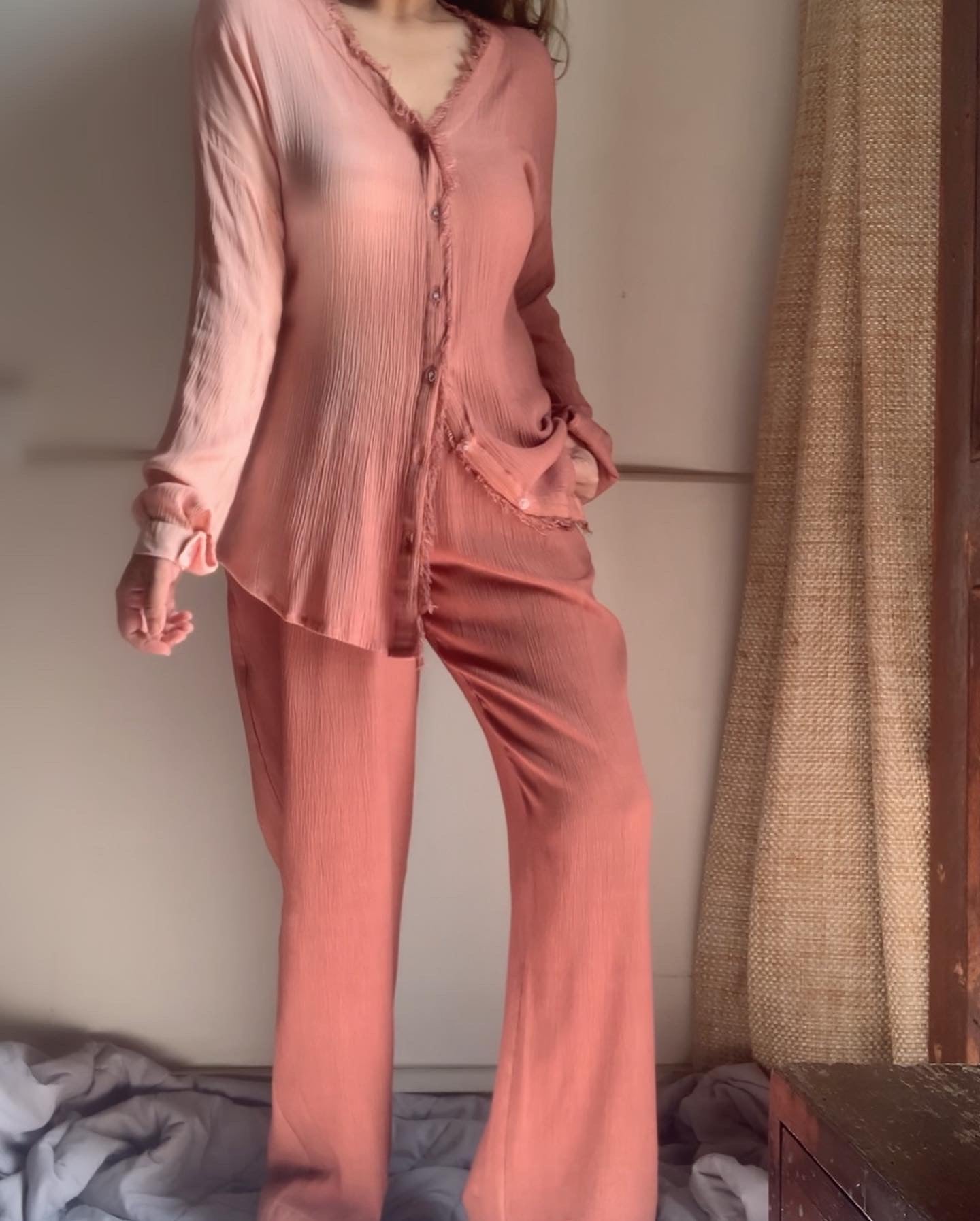 The Wavelet Set : Peach And Brown