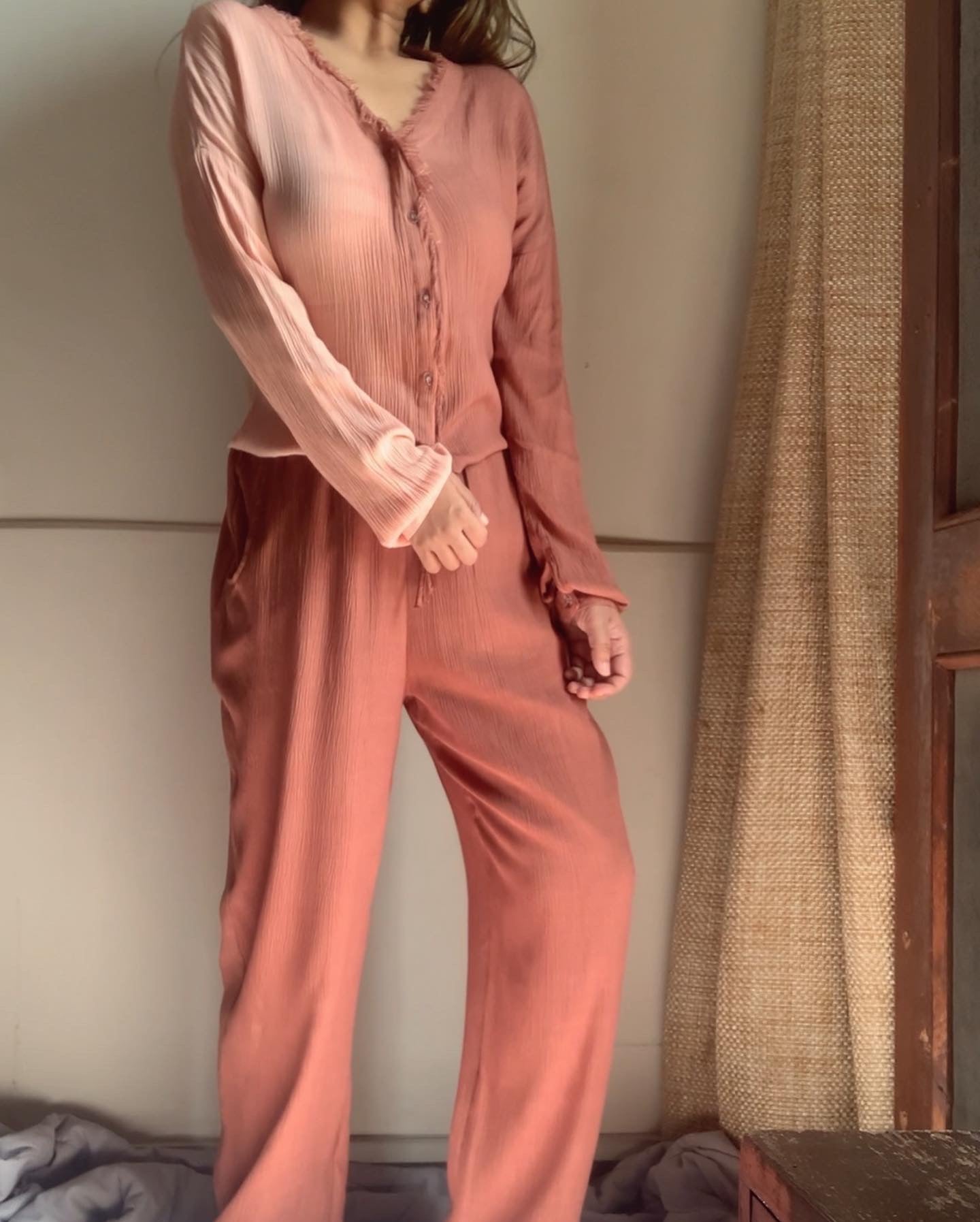 The Wavelet Set : Peach And Brown