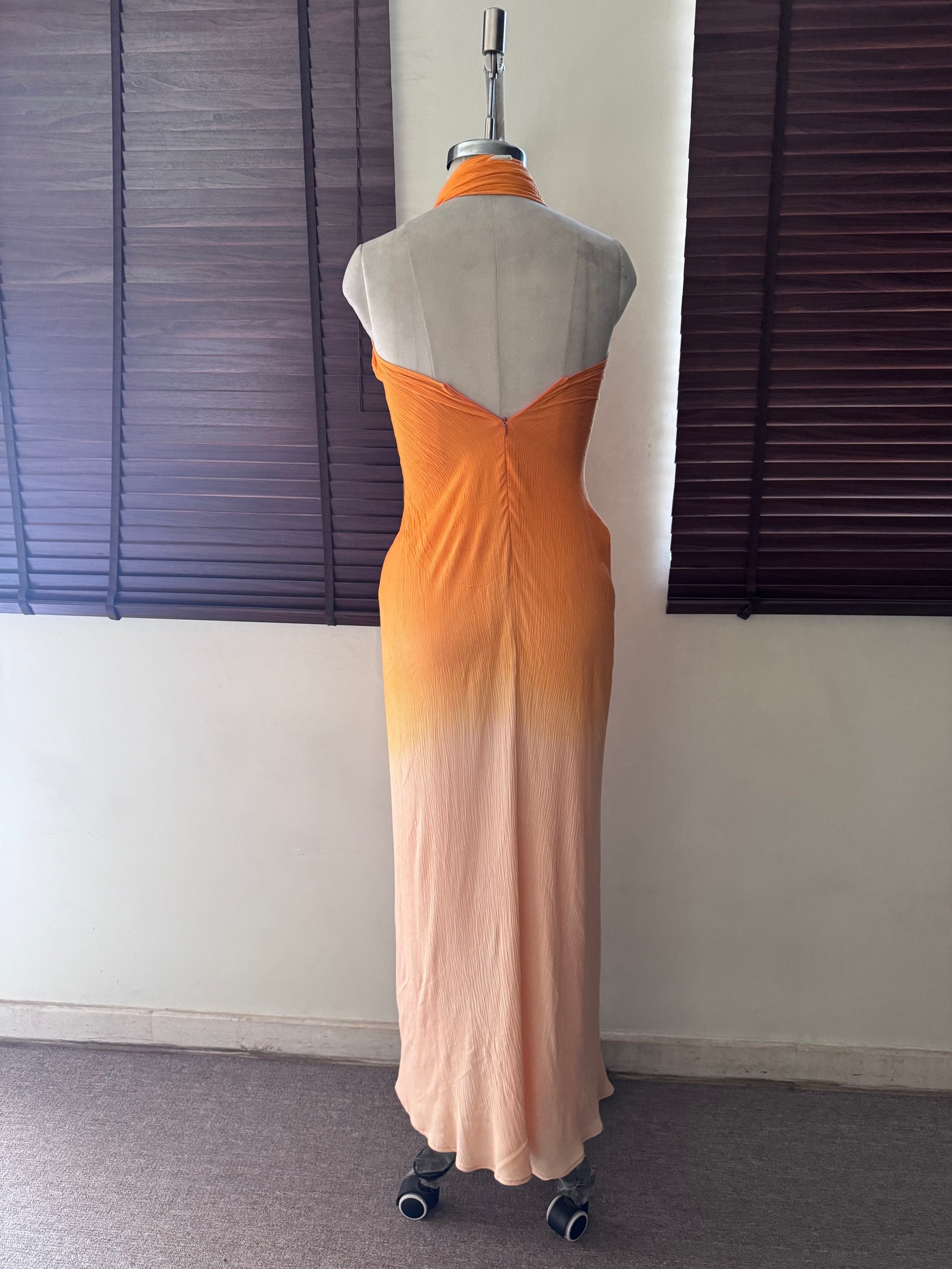 The Daughter Of Poseidon : Light Orange And Peach Ombre