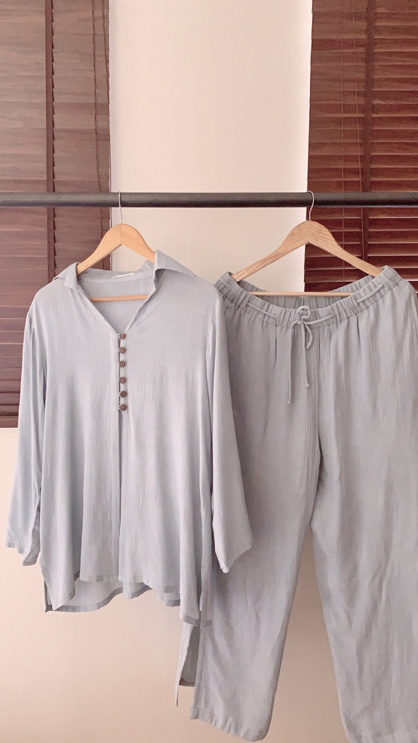 THE GAIA SET : Silver Grey