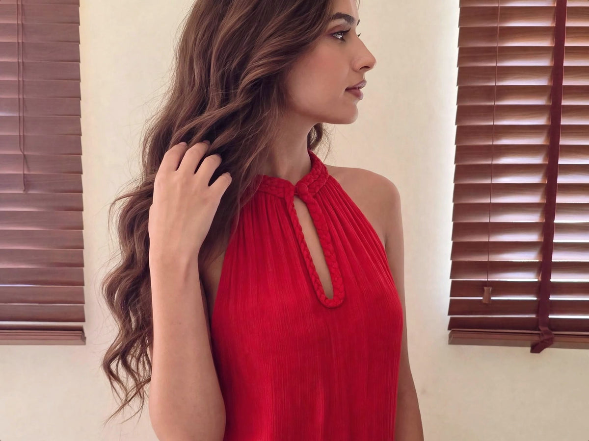 The Mira Set : Red