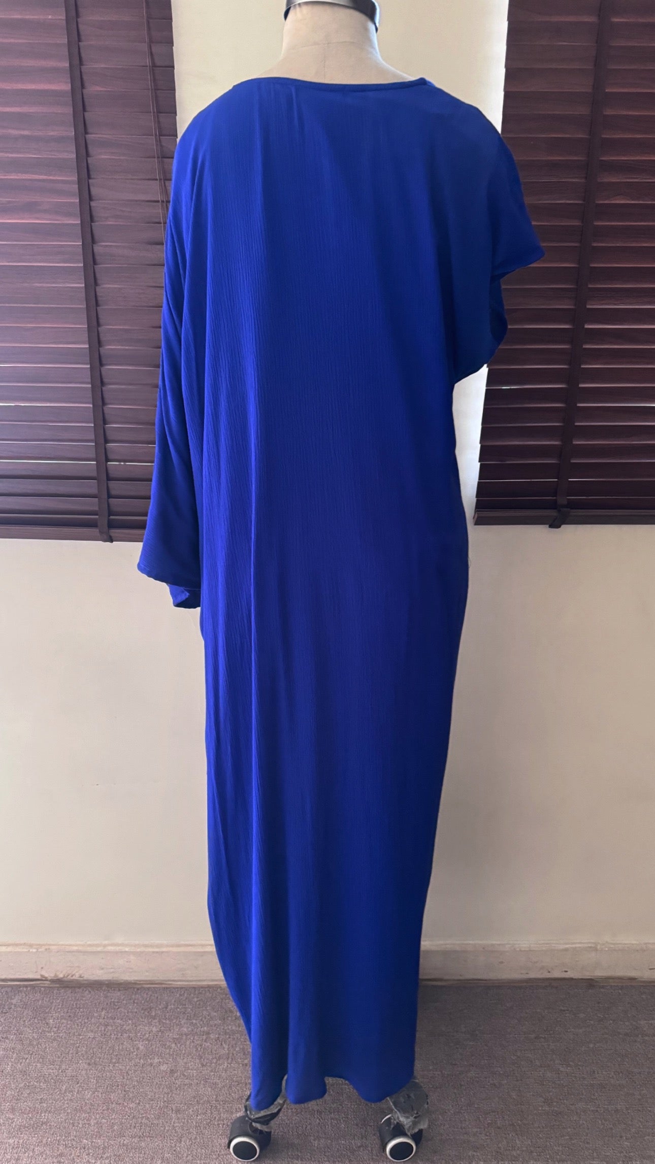 The Artic Wave Kaftan : Electric Blue