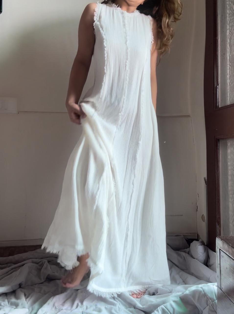 The Zaria Set : White