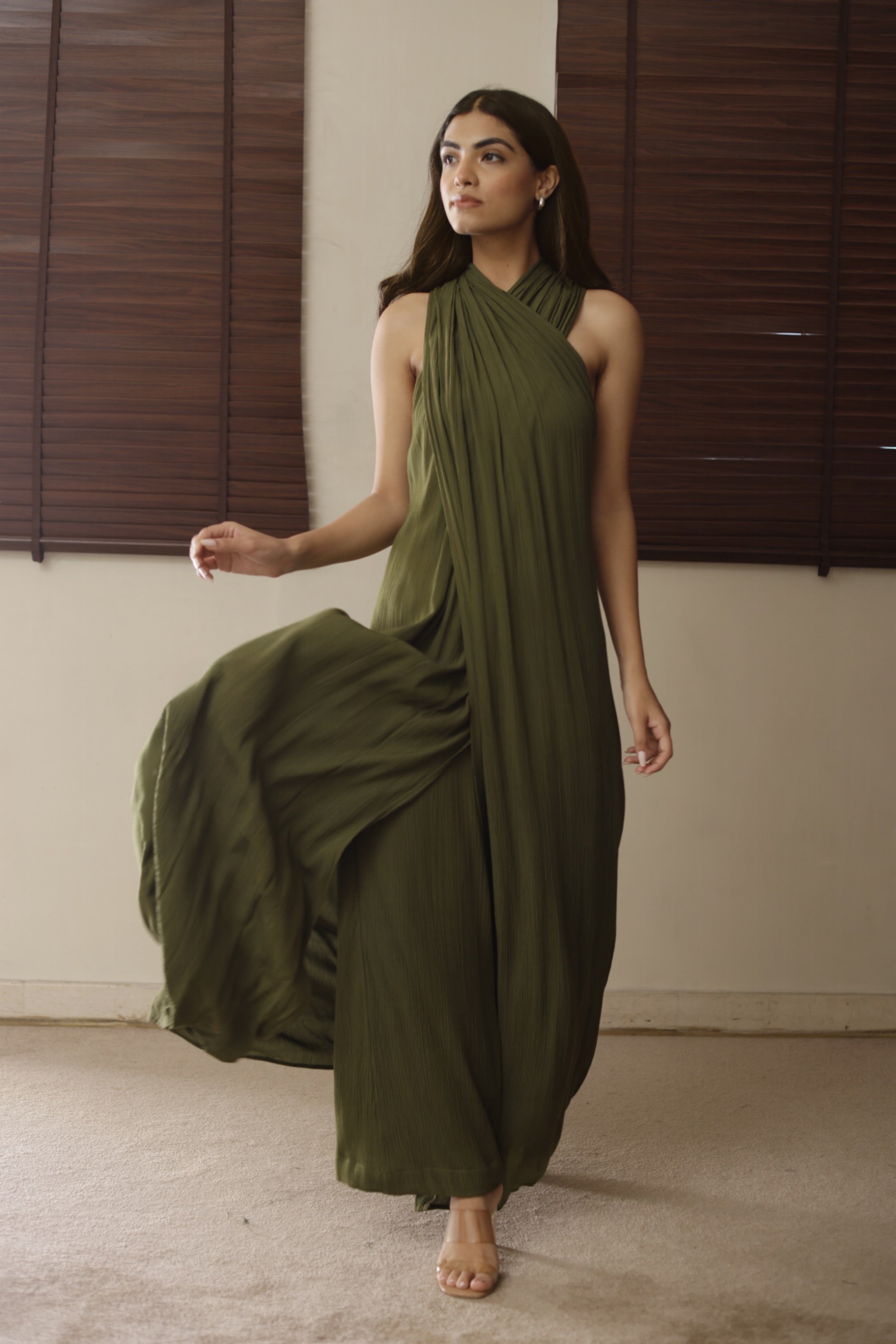 The Daughter Of Poseidon ( back covered ) : Olive