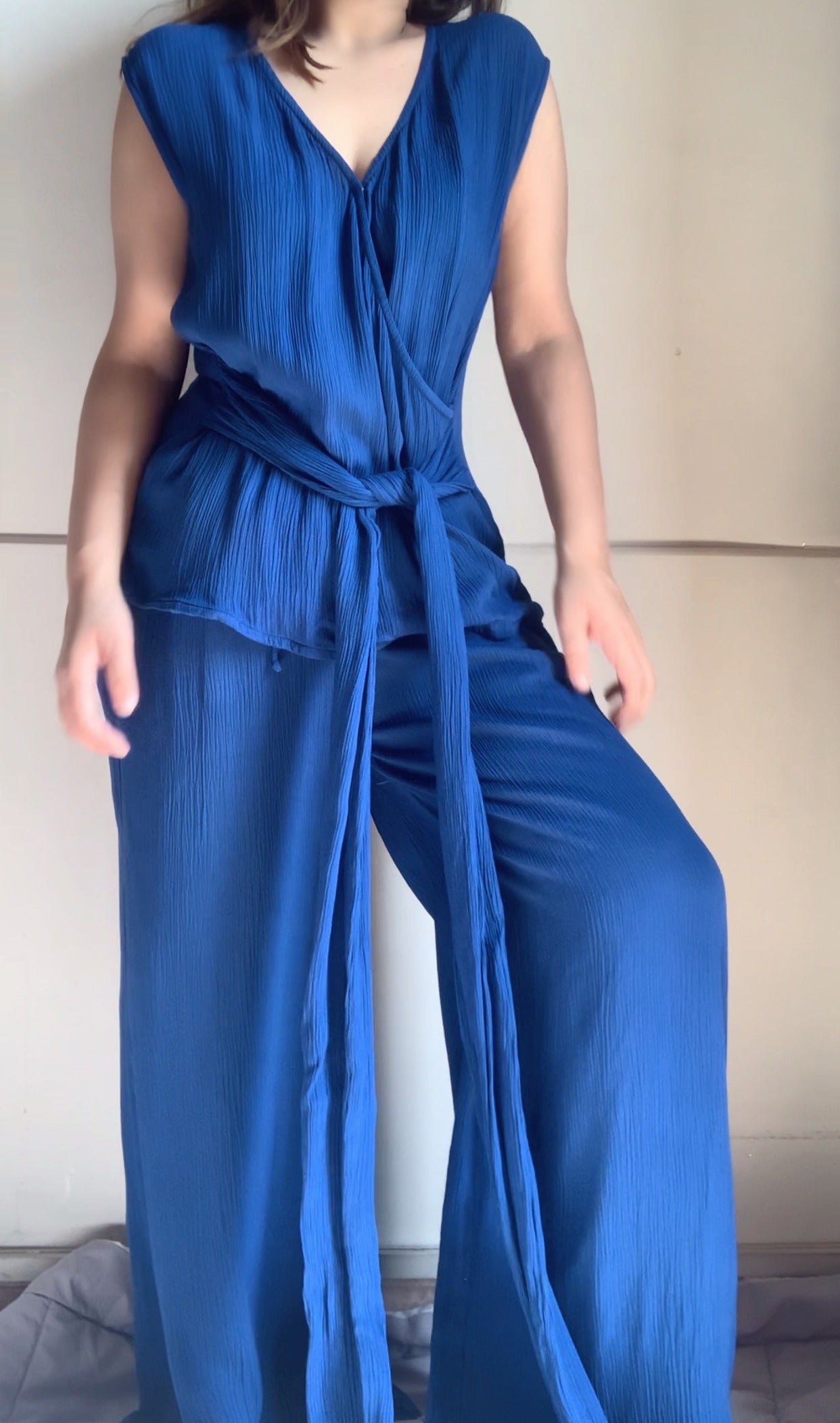 The Surge Of The Sea Set : Electric Blue