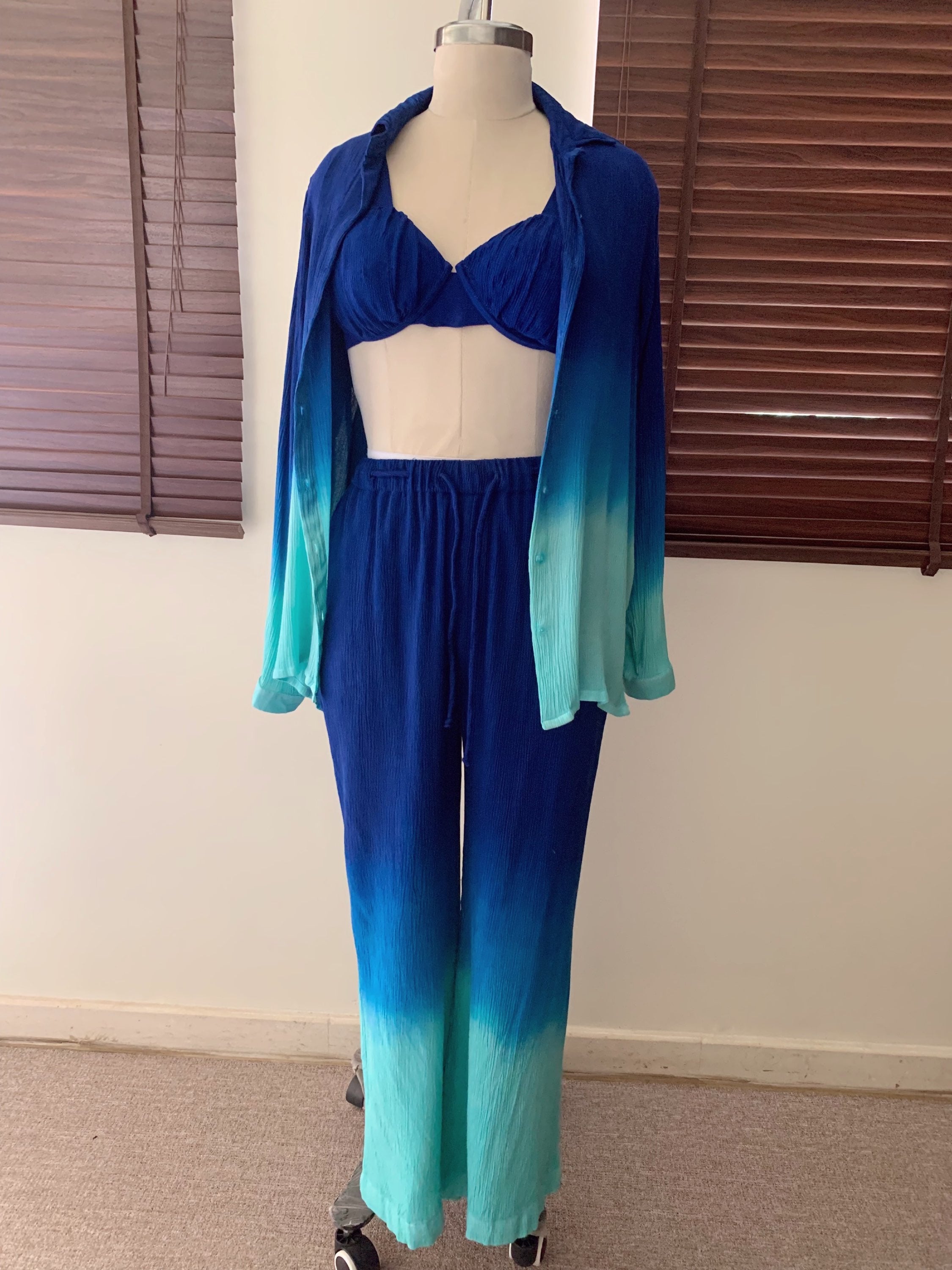 The Sand Set + The Shell Bralette :  Azura Colours