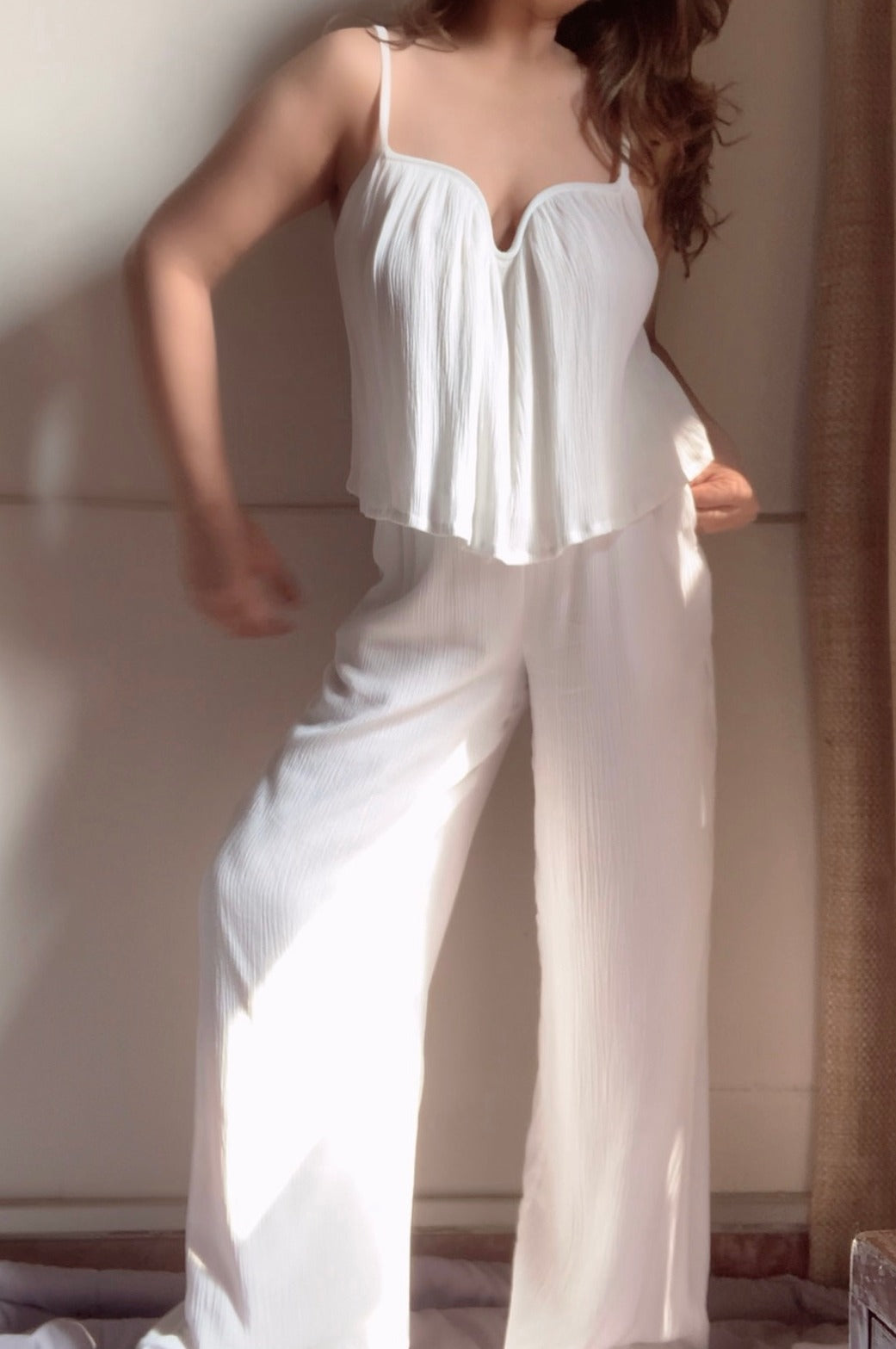 The Scallop Set : White