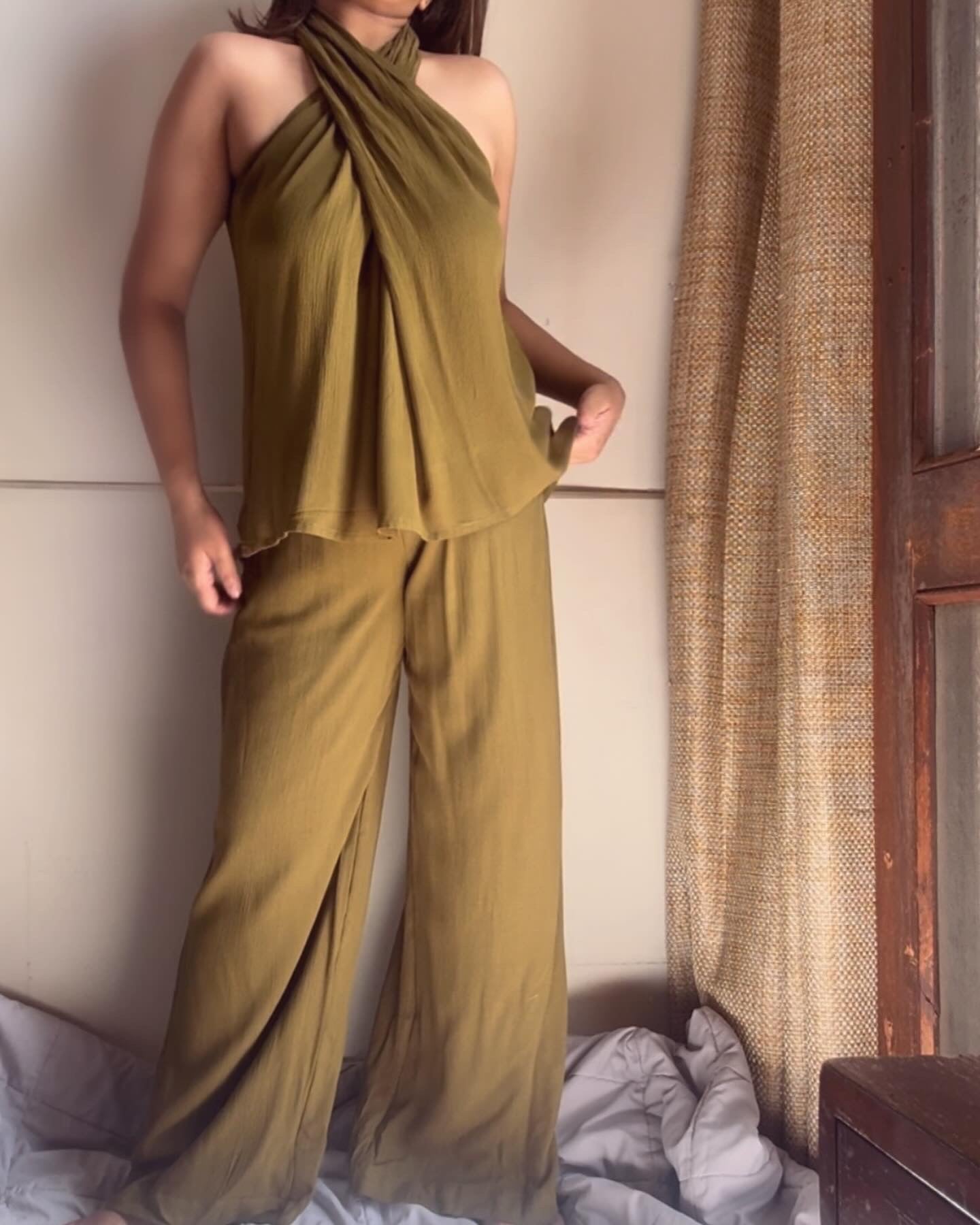The  Poseidon Set ( back covered ) : Light Olive