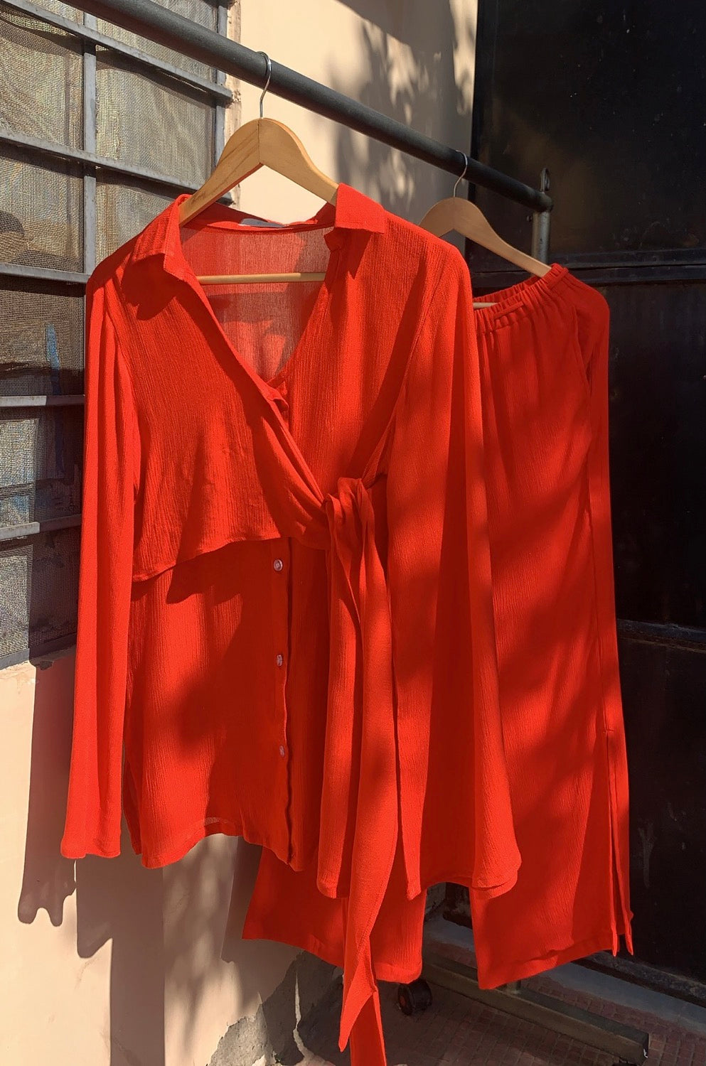 THE THALASSIC SET : Cherry Red