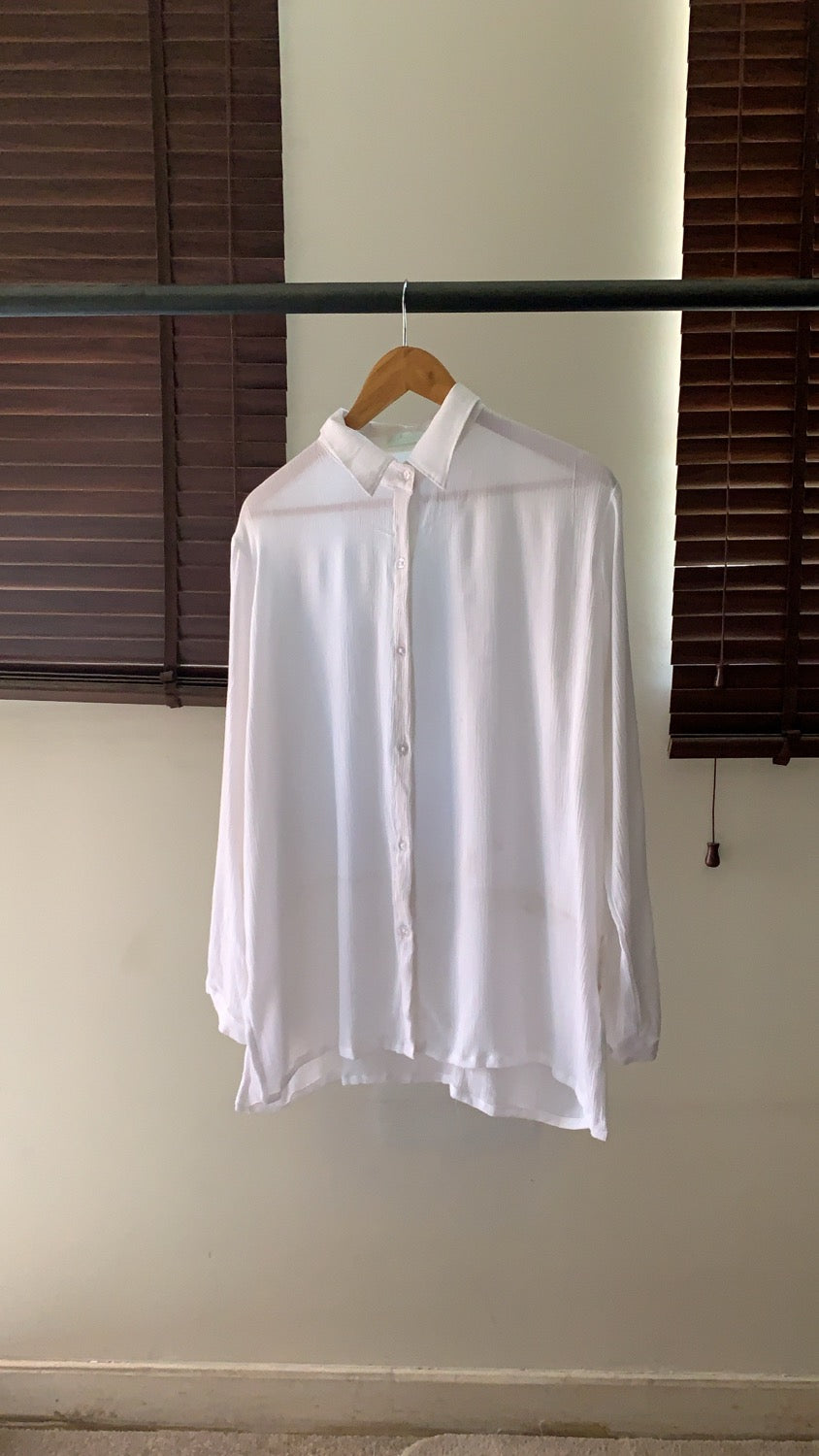 WHITE SAND SHIRT