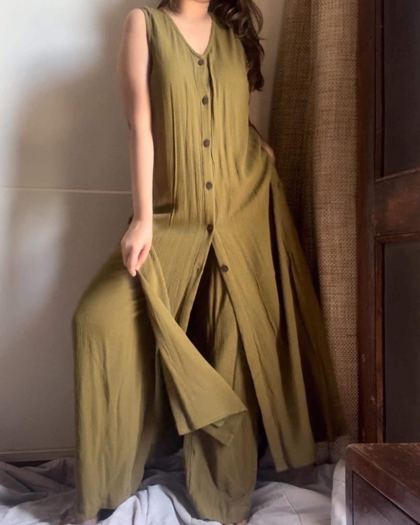 The Juliet Set : Light Olive