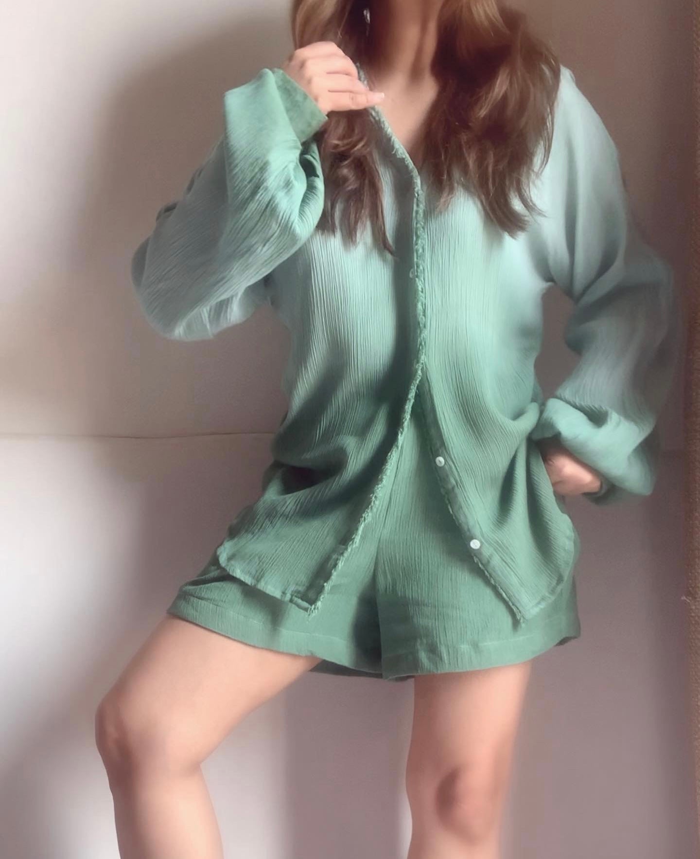 The Wavelet Shorts Set : Mist Green ombré