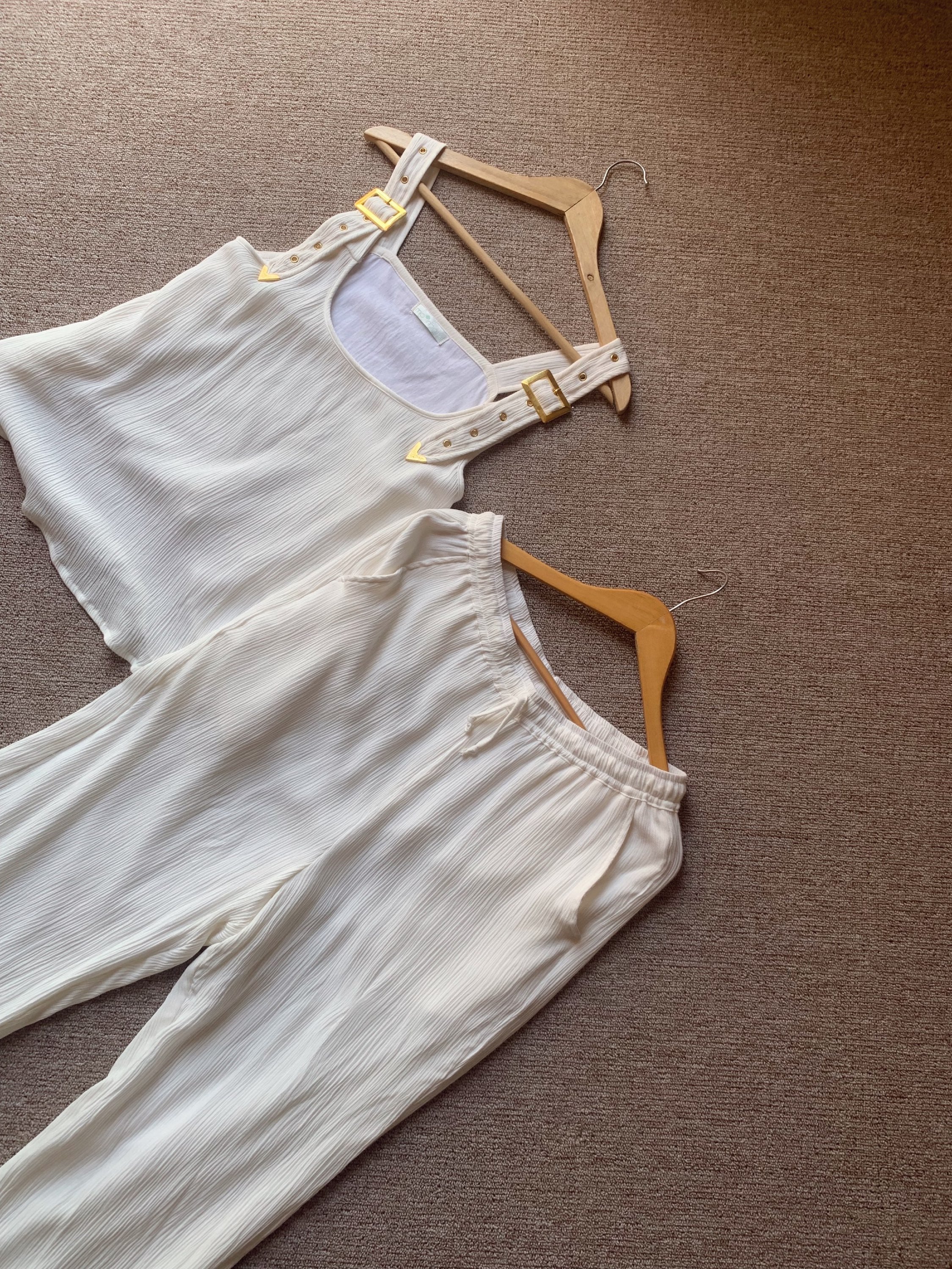 The Harlow Set : White