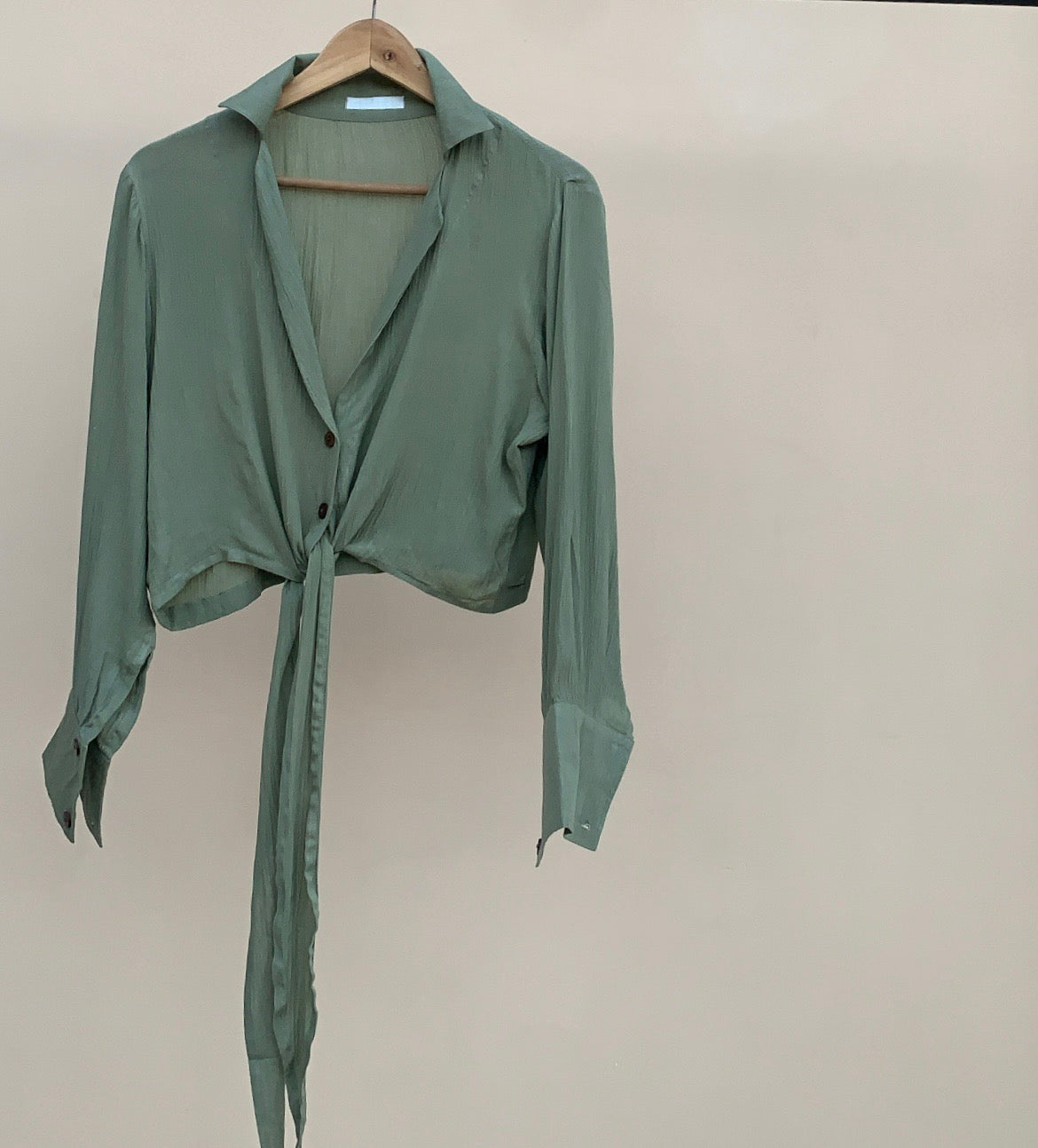 THE PALM KNOT TOP