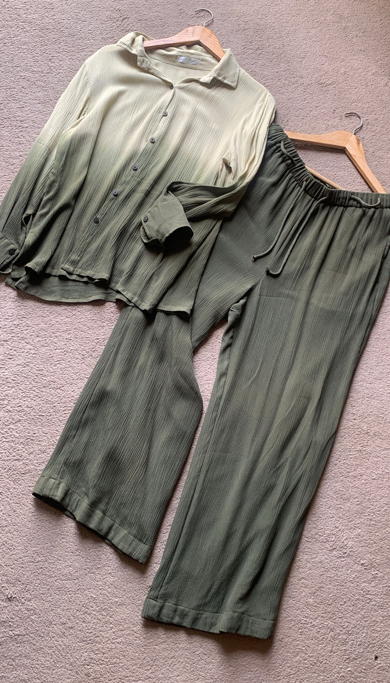 The Sand Set :  Olive Green Ombré
