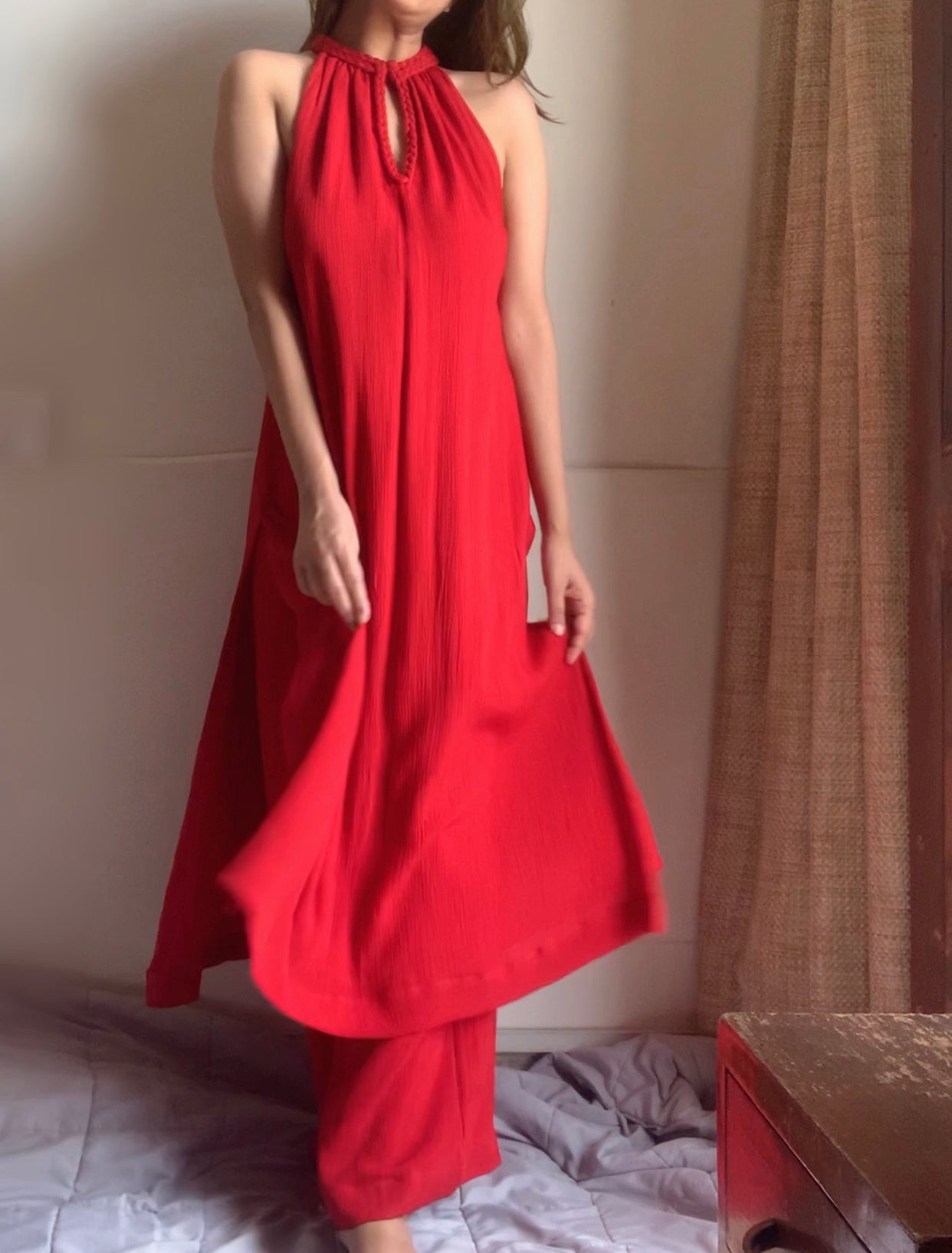 The  Mira Set : Red