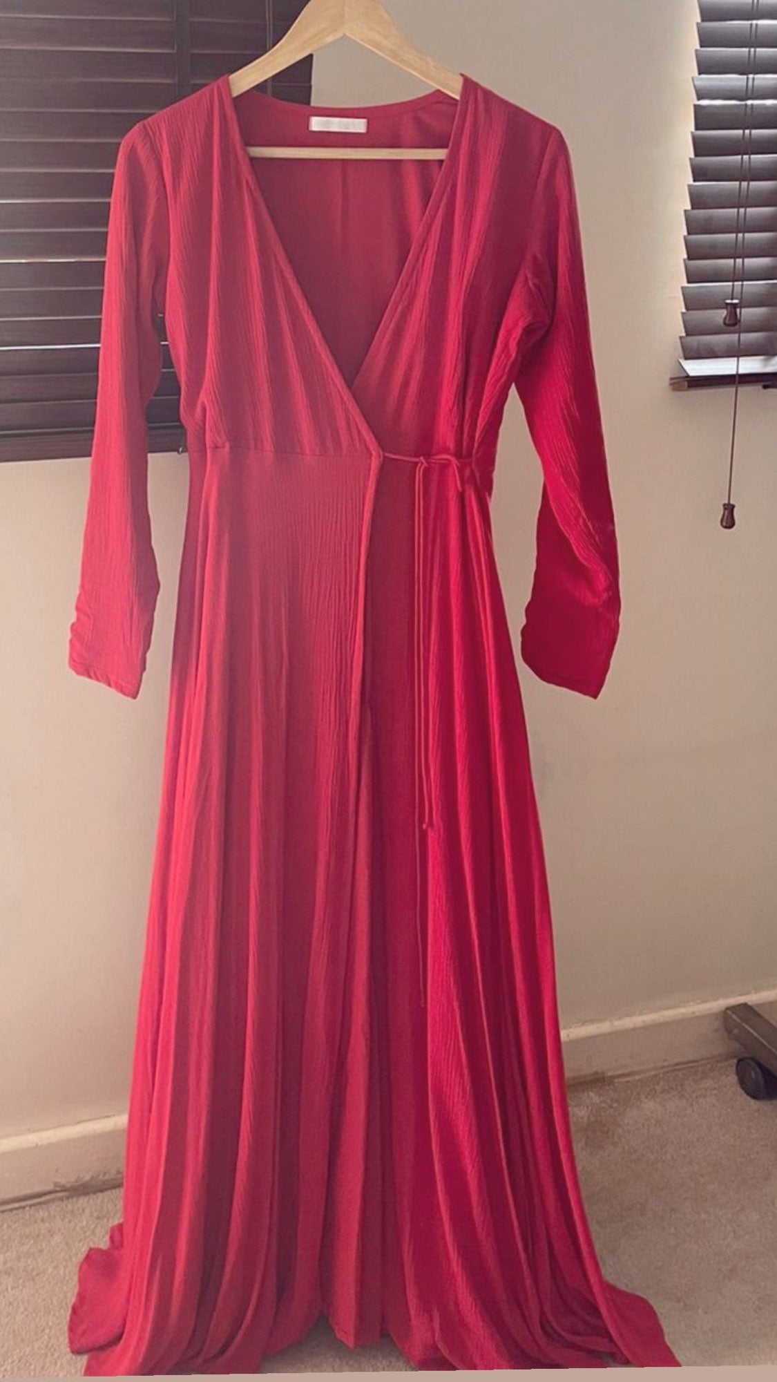 THE SELENA : Red