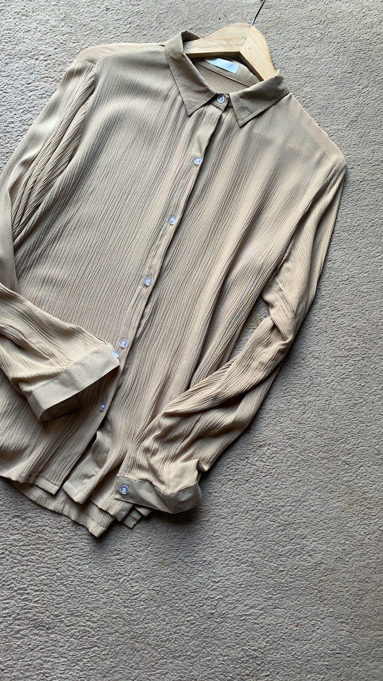 THE SAND SHIRT : Dark Beige