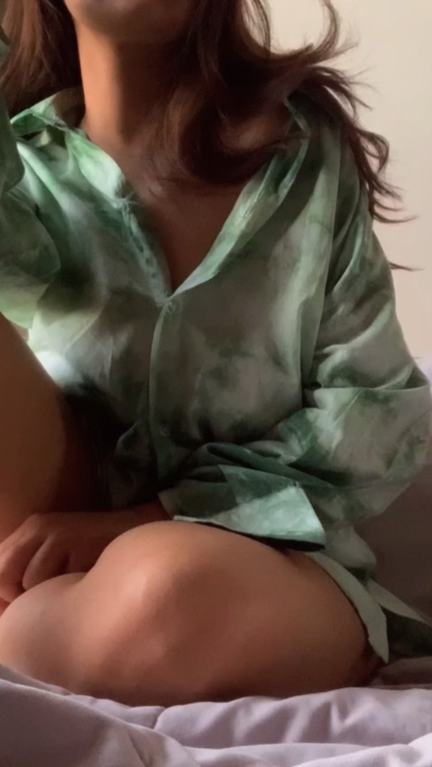 THE SEA OF GREEN SHIRT