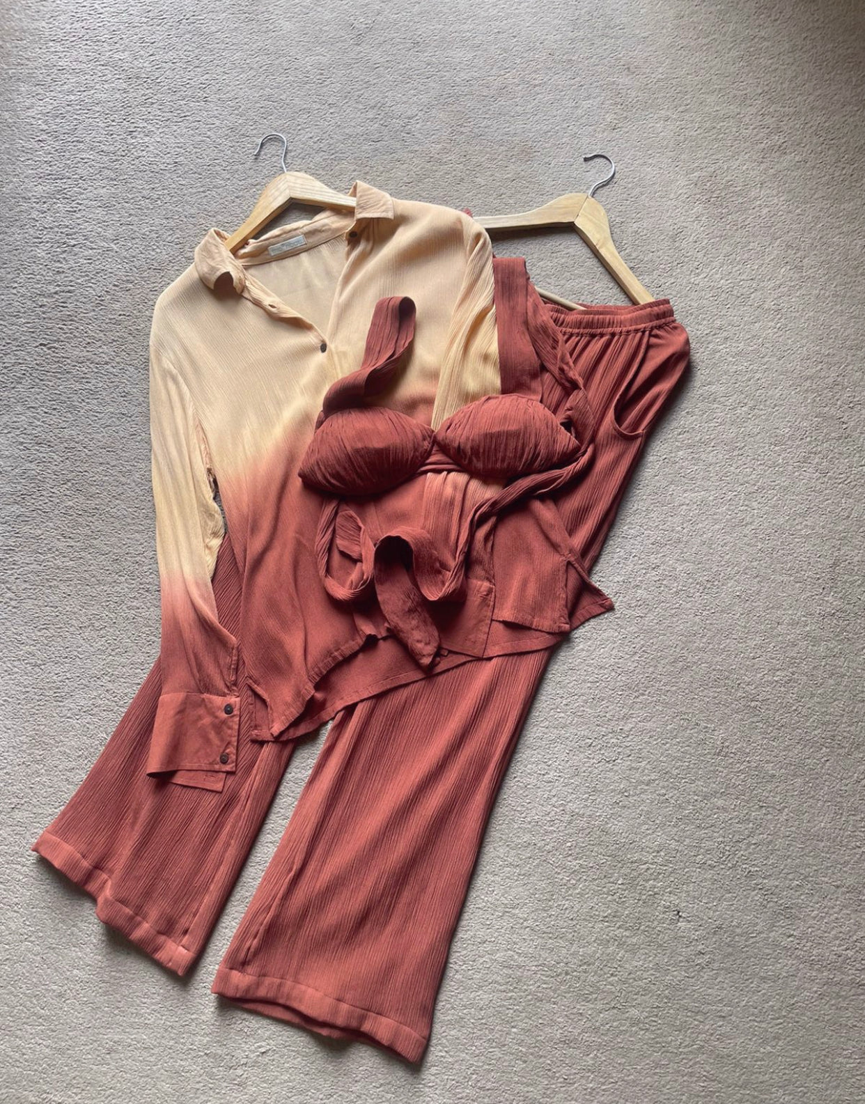 The Sand Set + The Shell Bralette : Mars