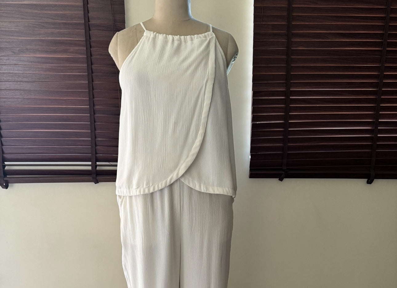 The First Ray Top : White