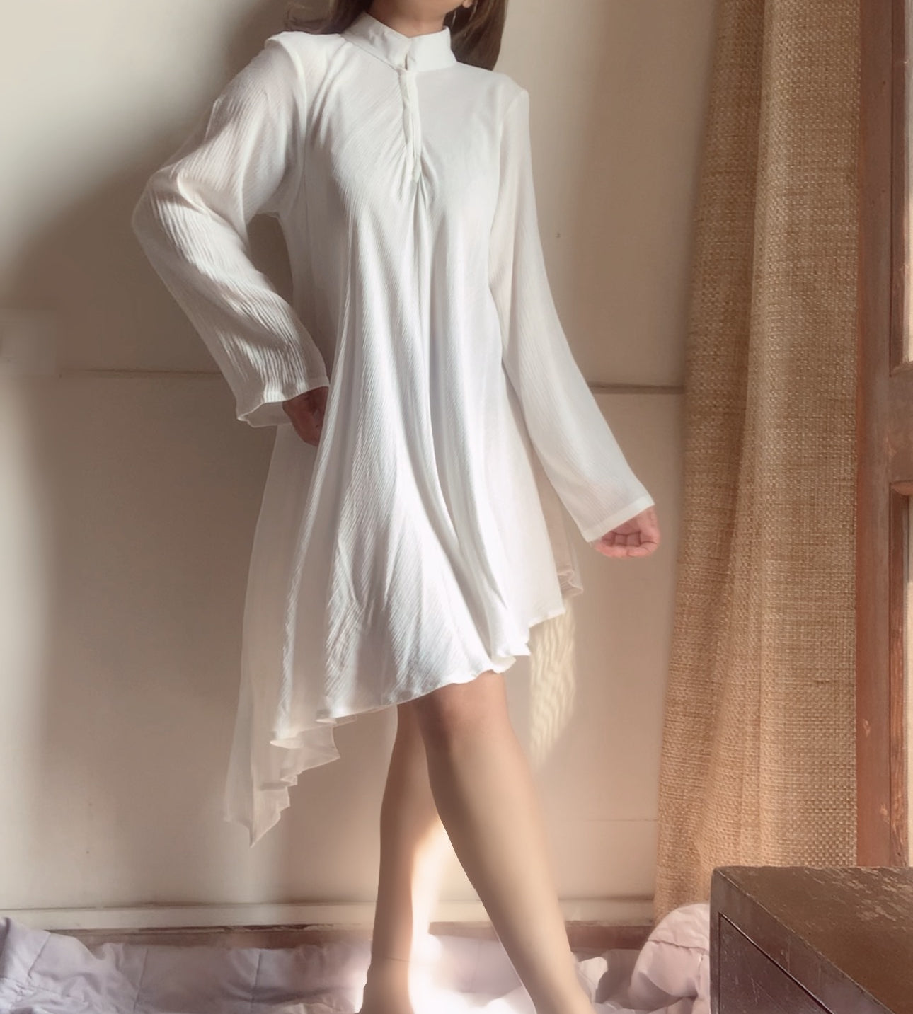 The Cora Top With Sleeves : White