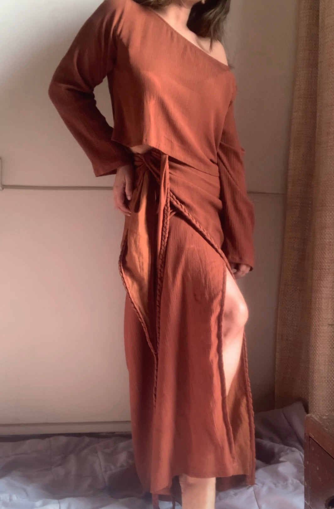 The Valencia : Brown
