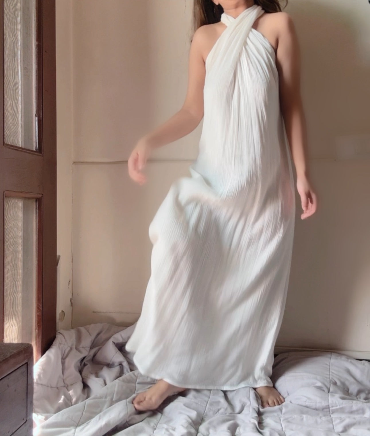 The  Poseidon Maxi :  White