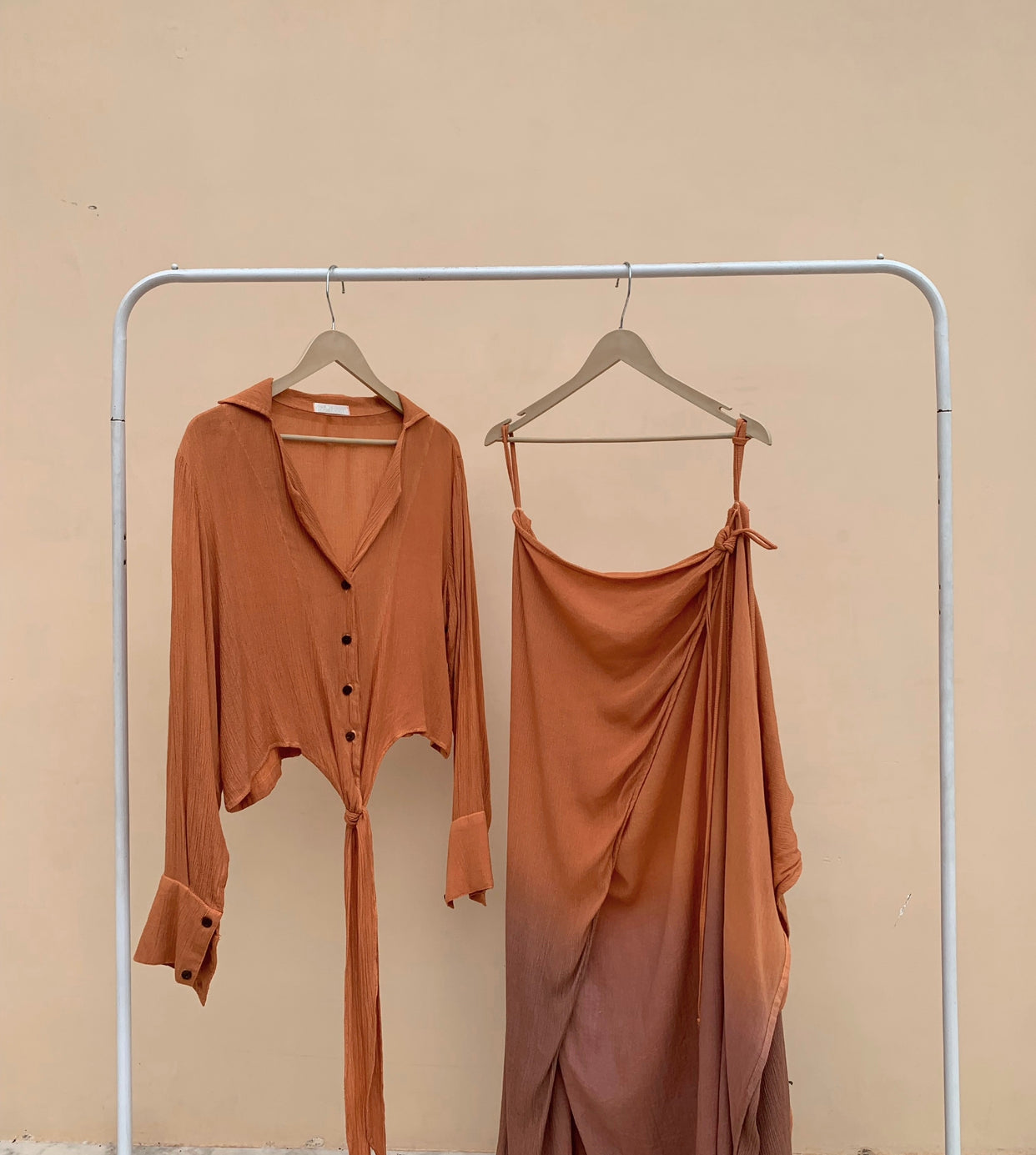 The Palm Days Set :Salmon Orange And Brown Ombré