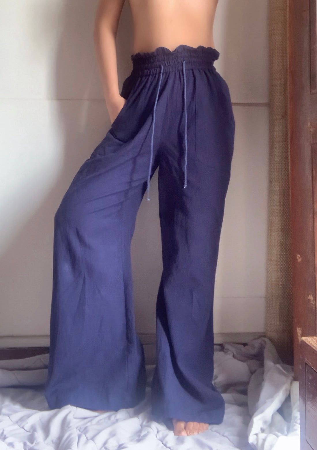 The Hail Set : Navy