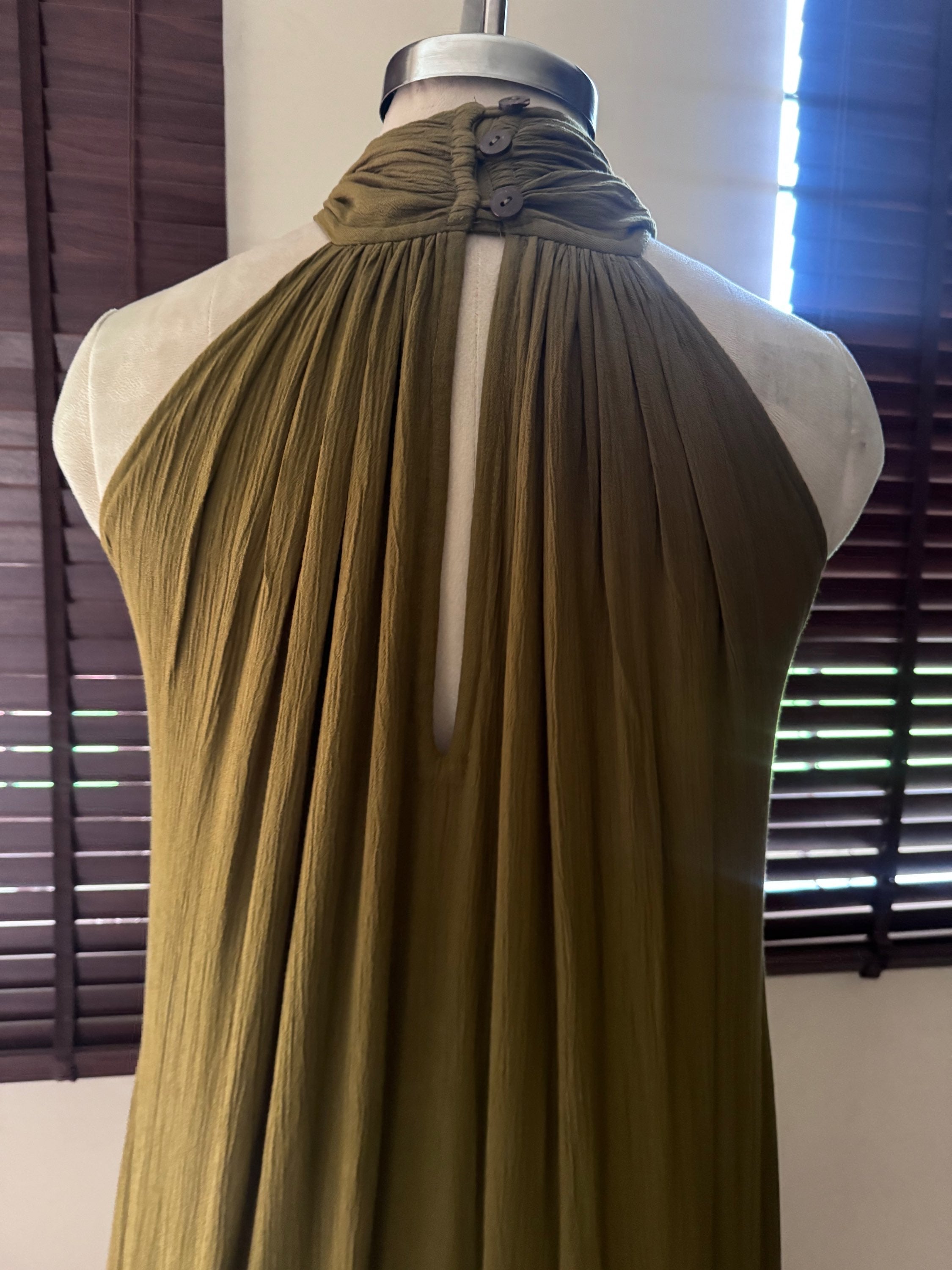 The  Poseidon Maxi : Light Olive