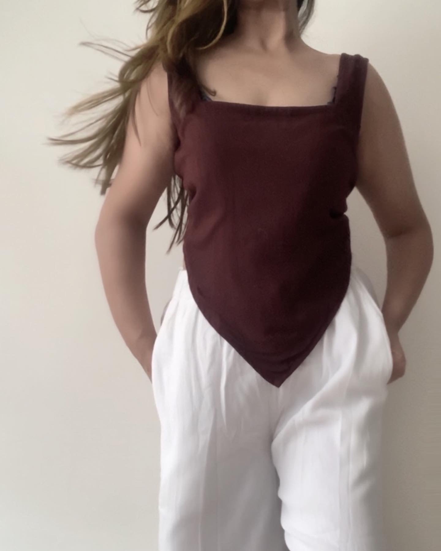 SCARF TOP + BANDED TULIP PANTS