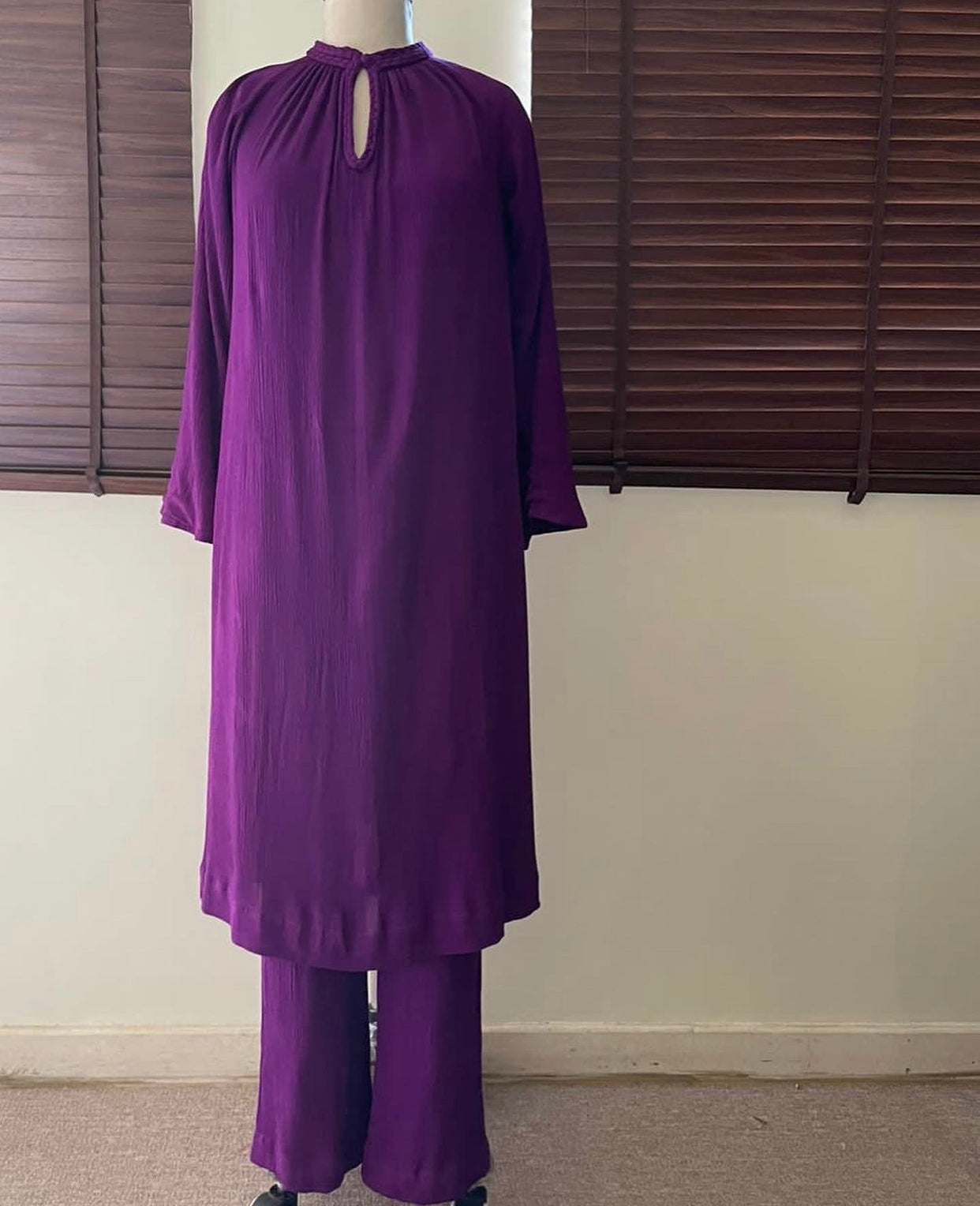 The Mira Set Sleeves : Burgundy Purple
