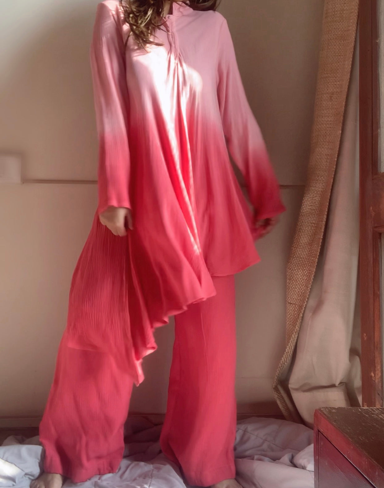 The Cora Set With Sleeves : Light Pink Ombré