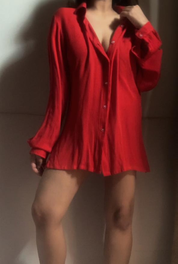 The Sand Shirt : Red