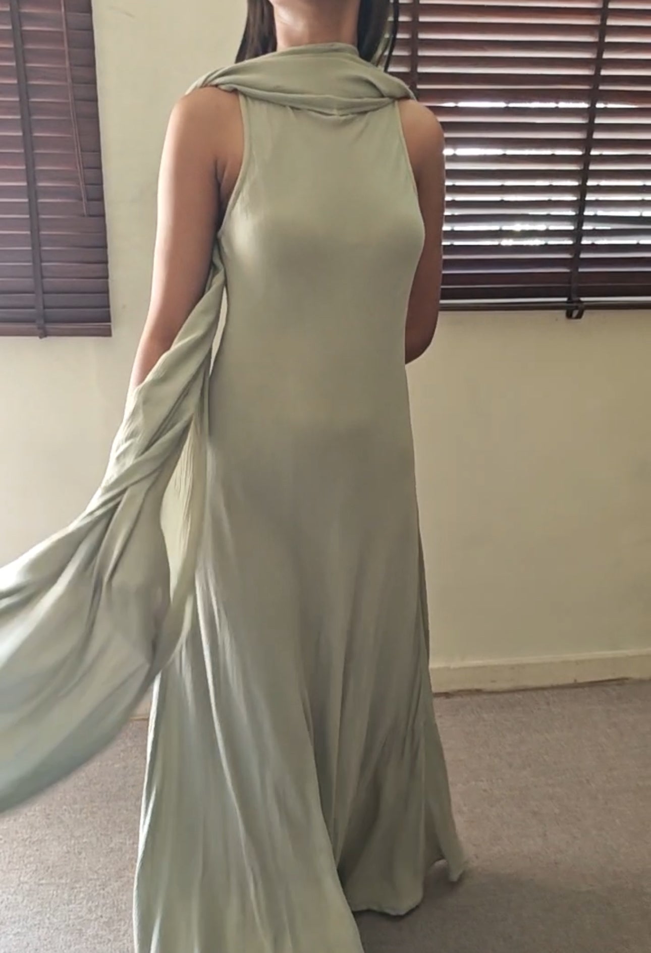 The Dune Dancer Maxi : Grey Beige