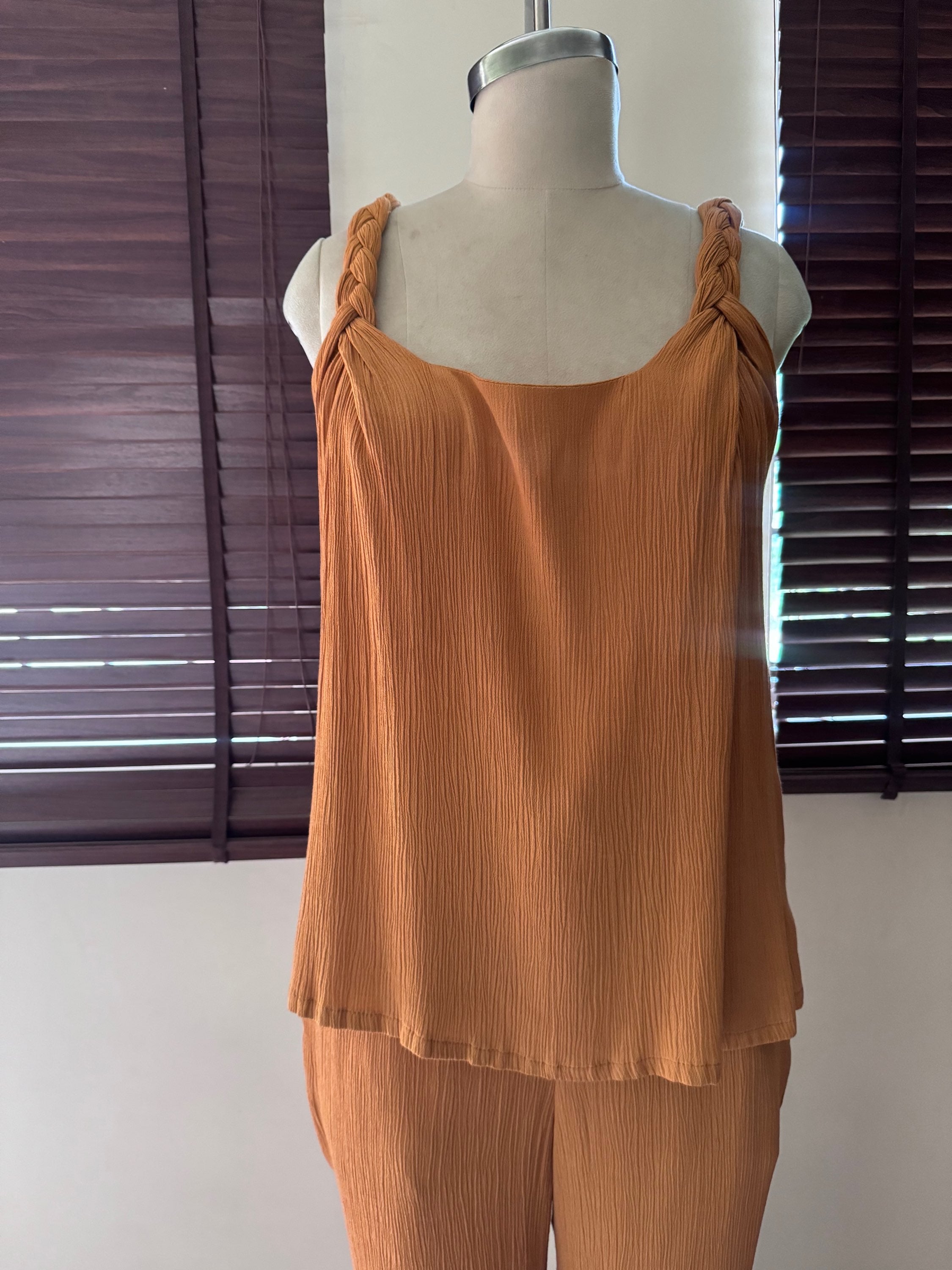 The Sunfire Set : Mustard Cinnamon