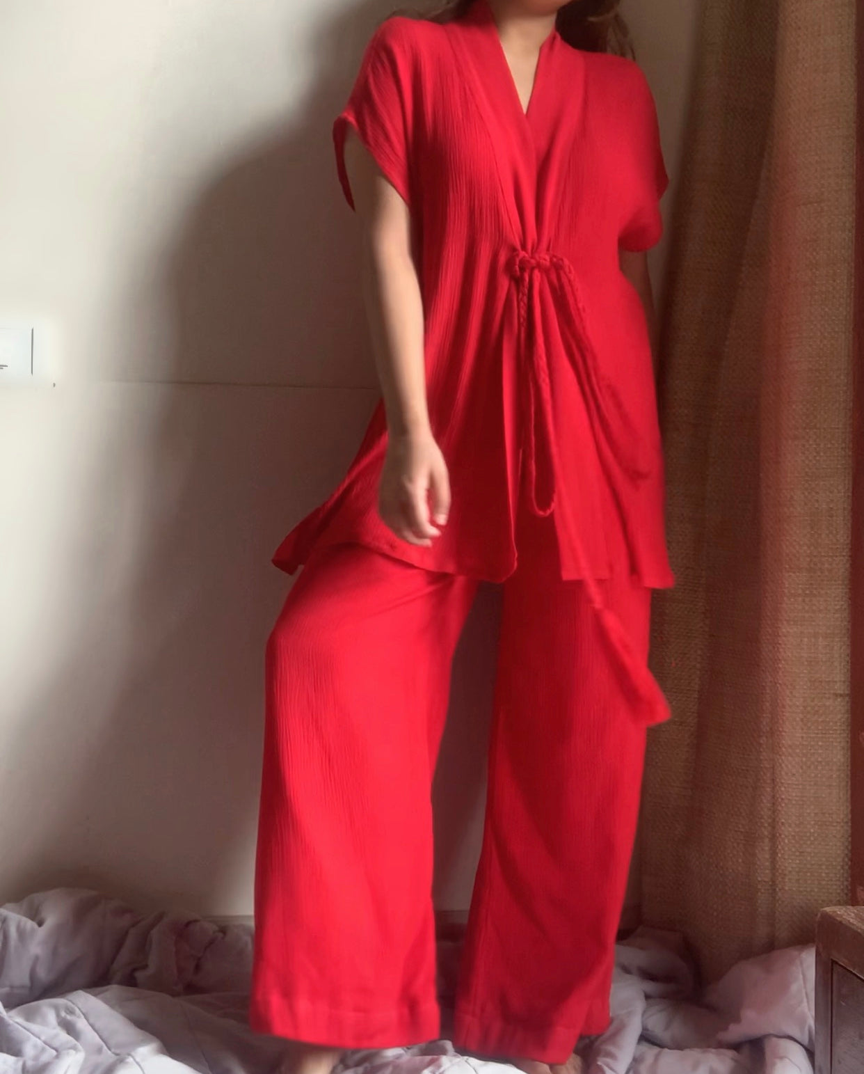THE ALEXANDRA :  Red