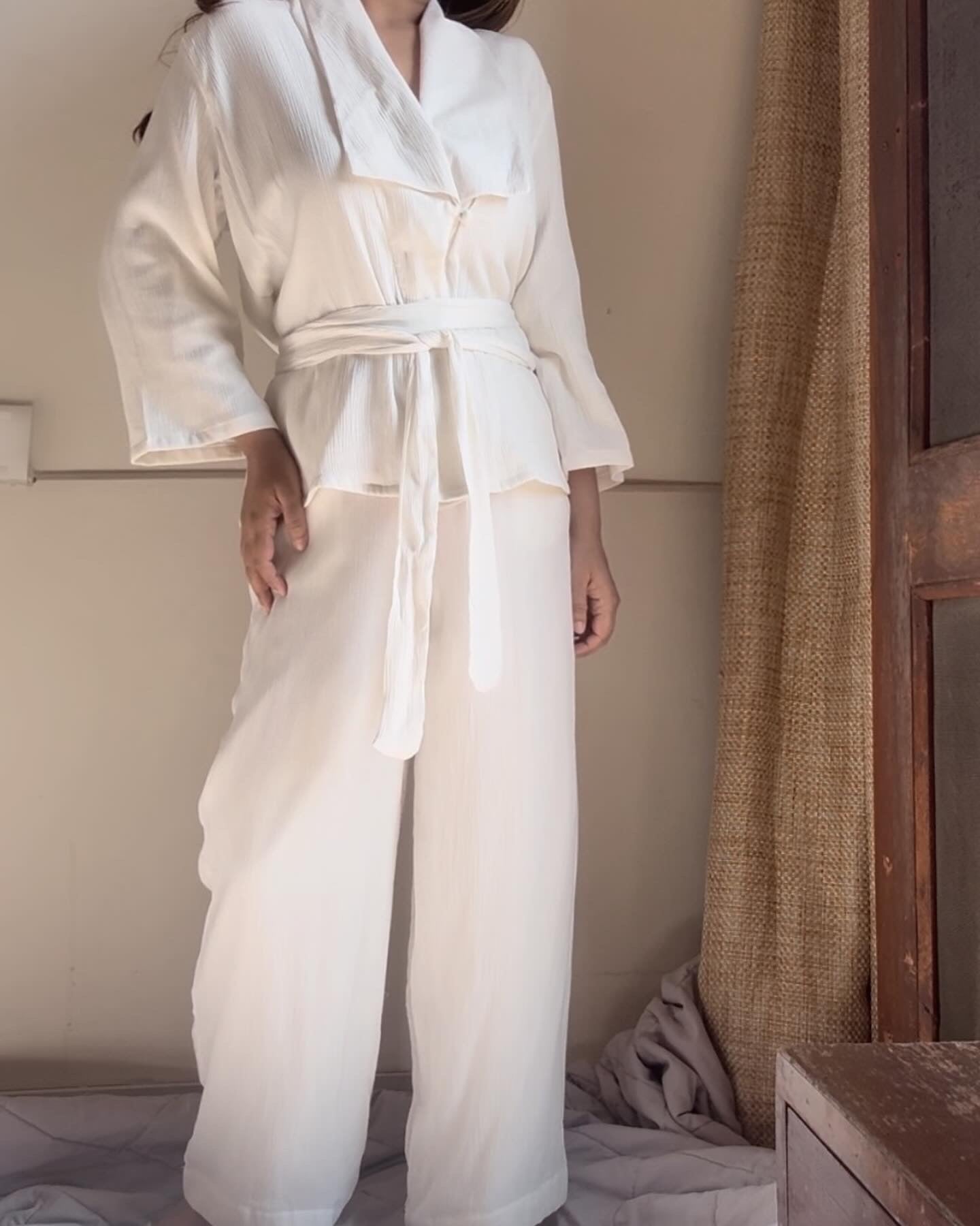 The Breezy Dusk Set : White